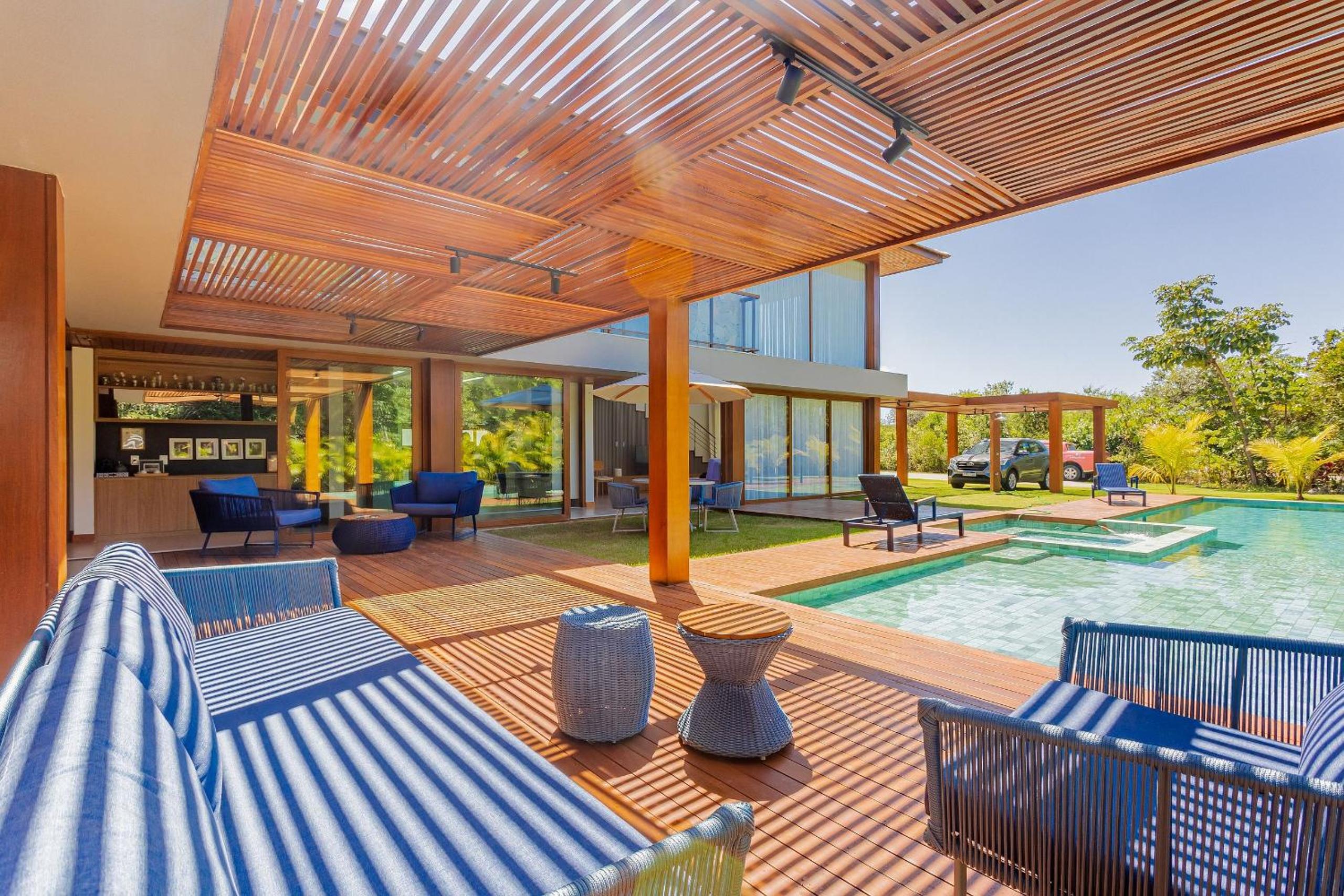 PF16 Casa Alto Padrão 5 Suites - Praia Bella, with exclusive access to the beach!