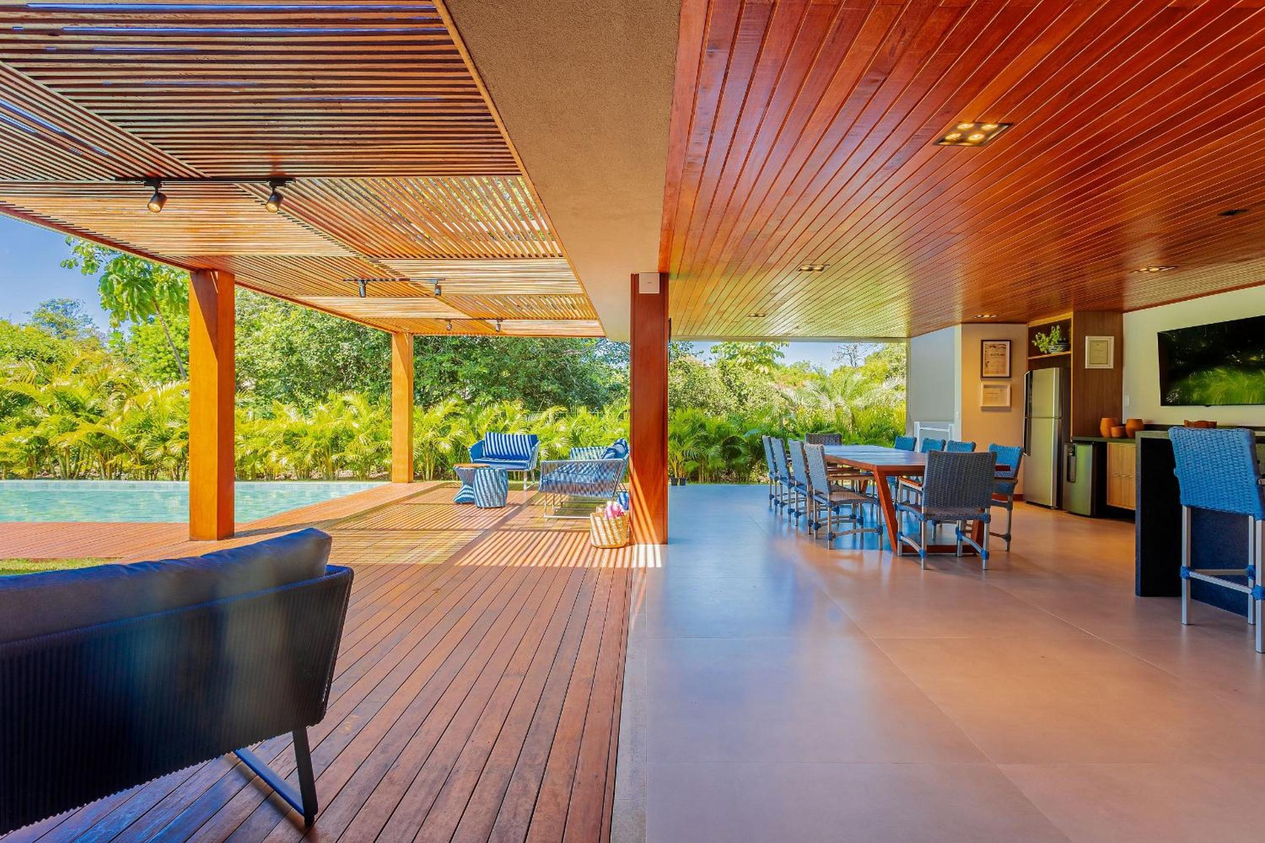 PF16 Casa Alto Padrão 5 Suites - Praia Bella, with exclusive access to the beach!