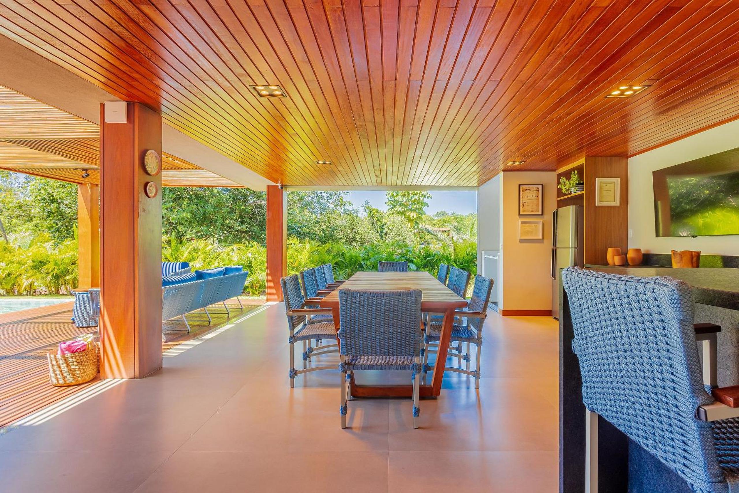 PF16 Casa Alto Padrão 5 Suites - Praia Bella, with exclusive access to the beach!