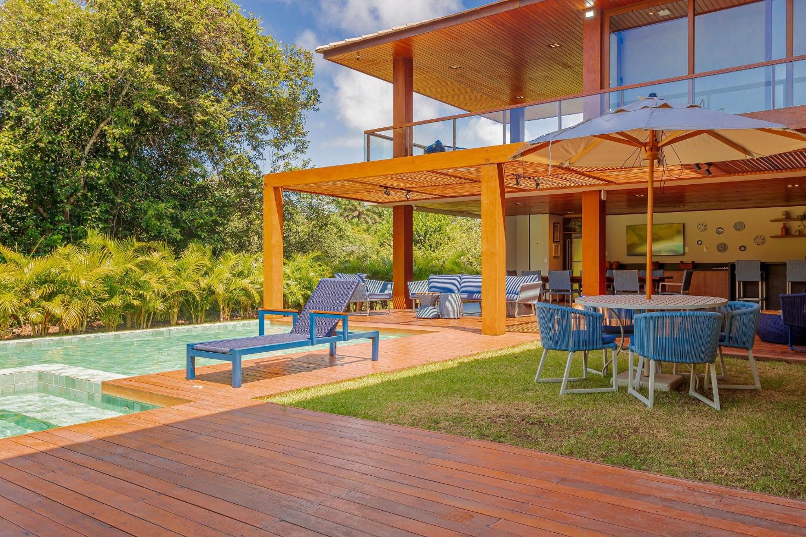 PF16 Casa Alto Padrão 5 Suites - Praia Bella, with exclusive access to the beach!