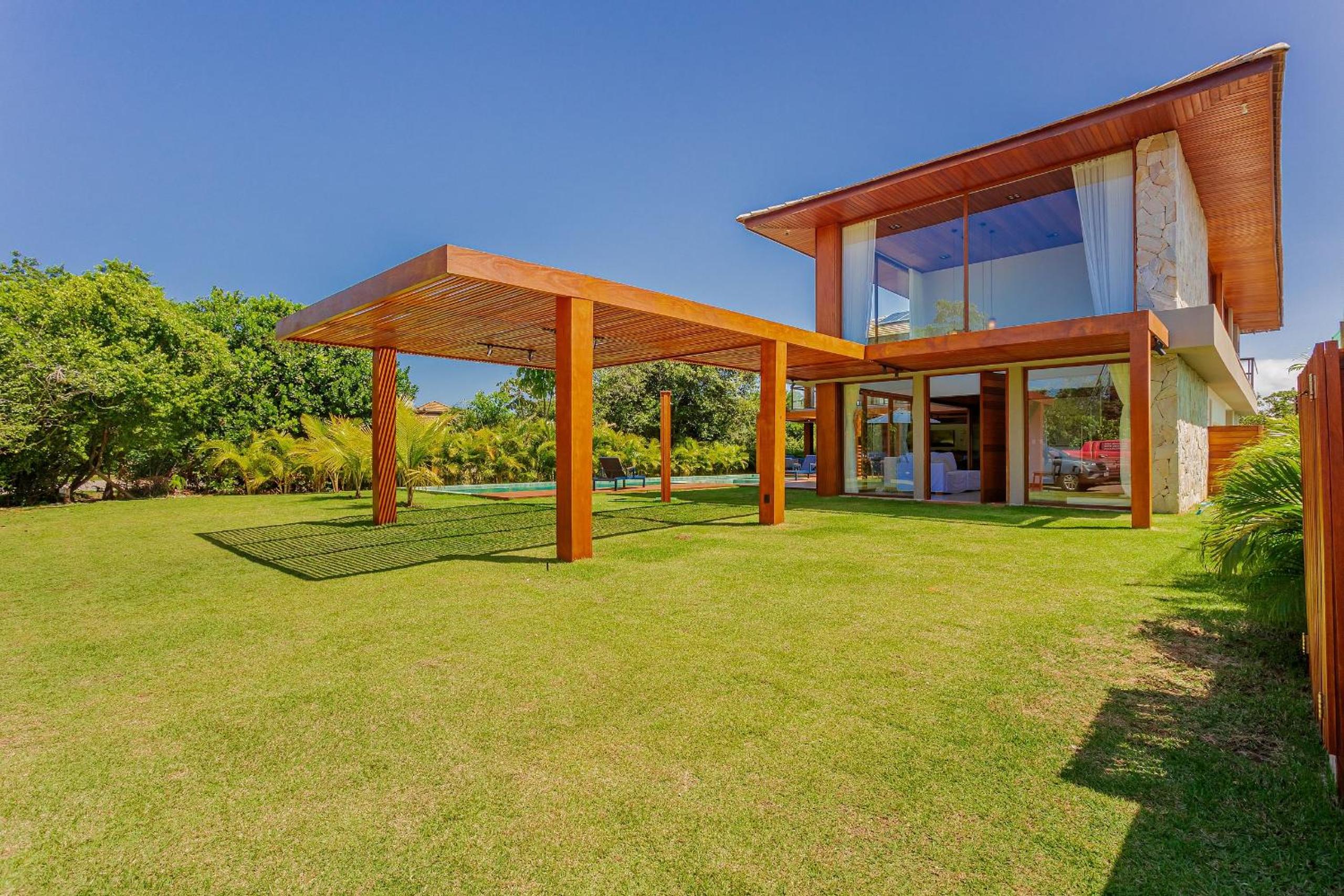 PF16 Casa Alto Padrão 5 Suites - Praia Bella, with exclusive access to the beach!