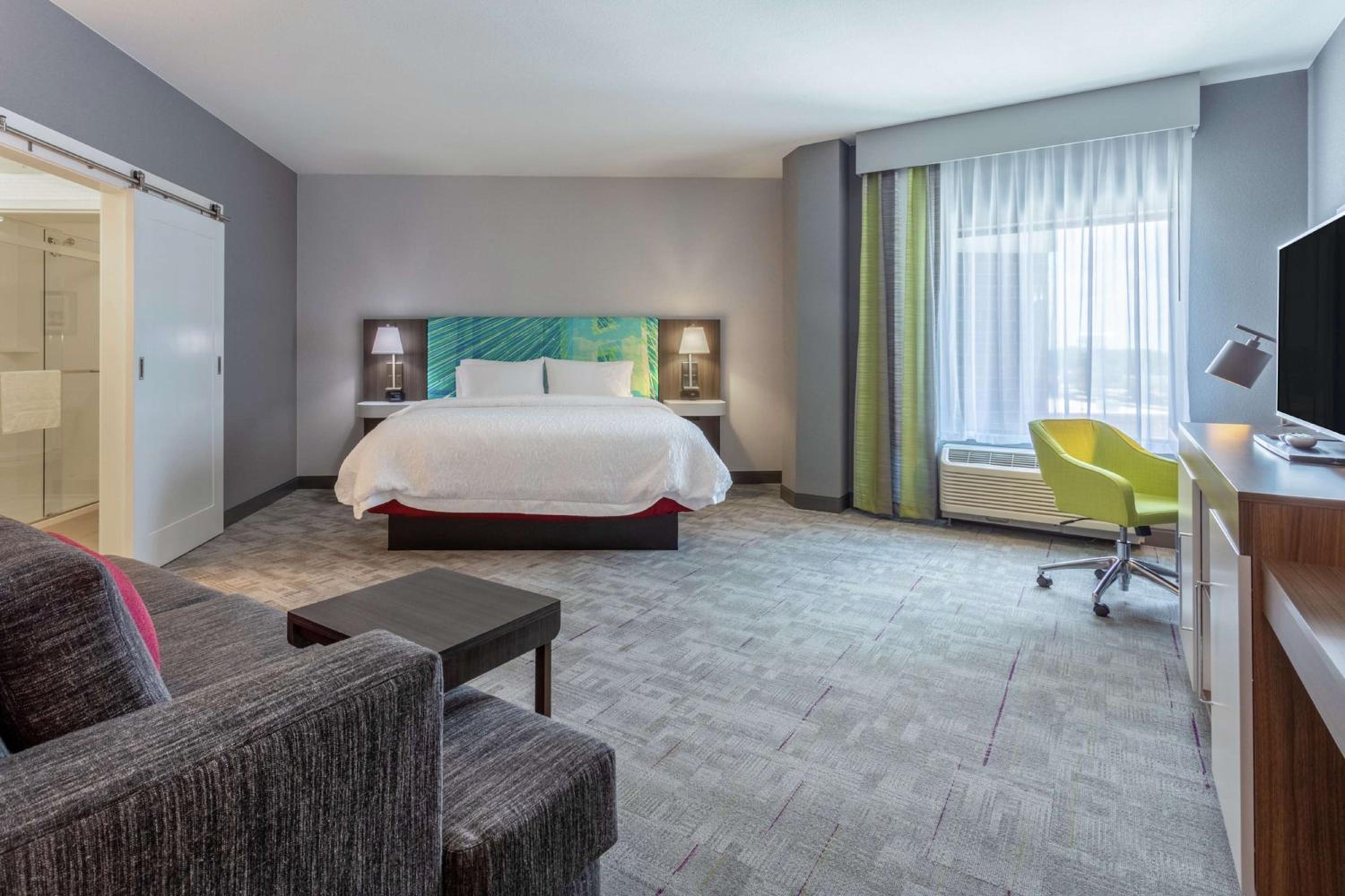 Hampton Inn & Suites Burlington