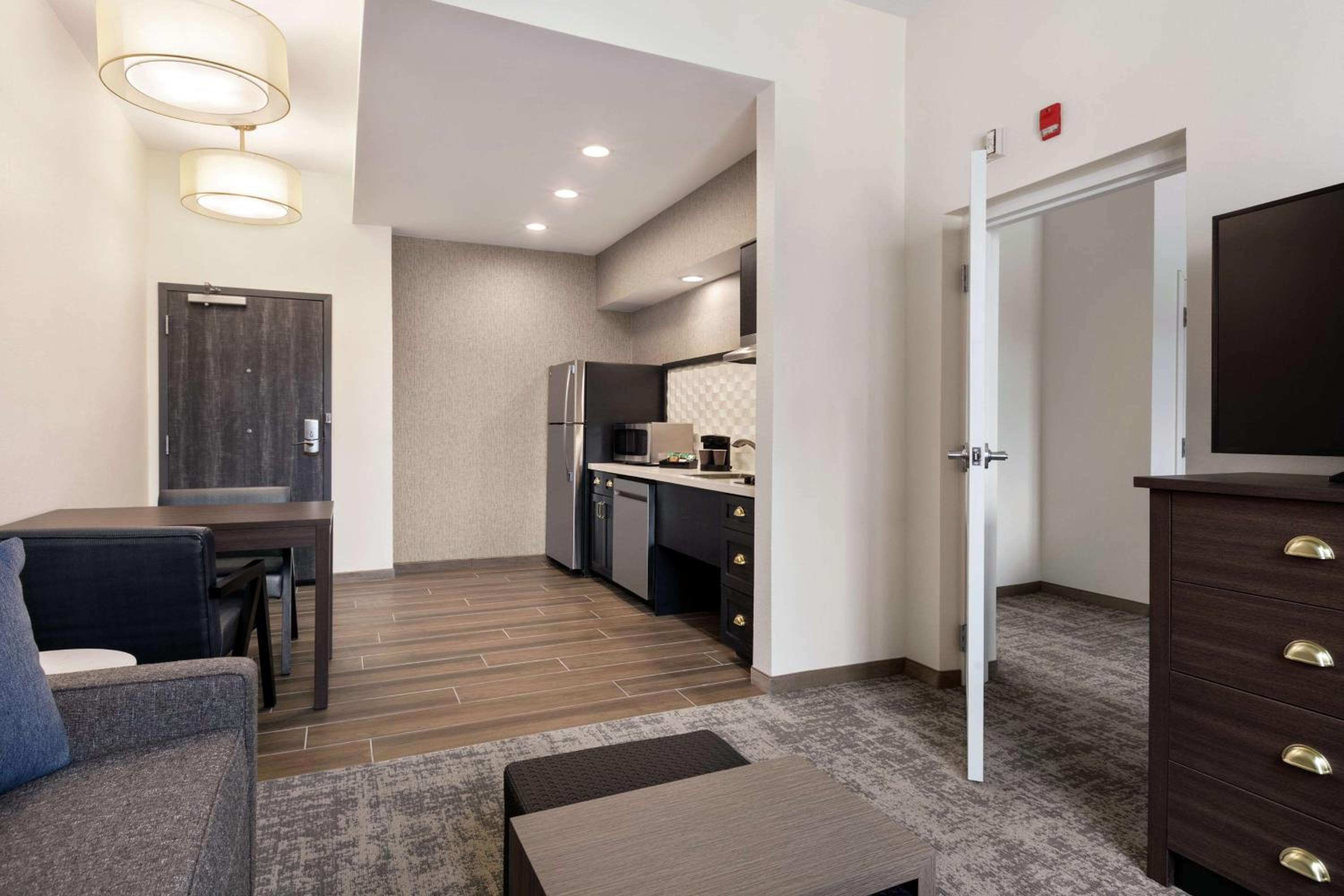 Homewood Suites By Hilton Horsham Willow Grove - Property Image 9