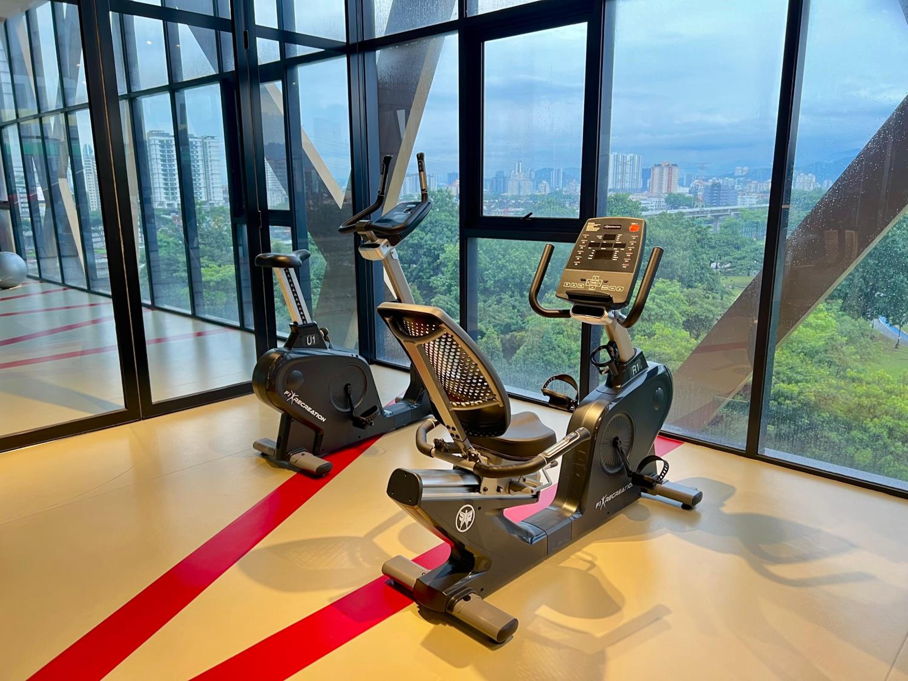 KLCC Mrt Lrt Premium Homestay 11 Pax