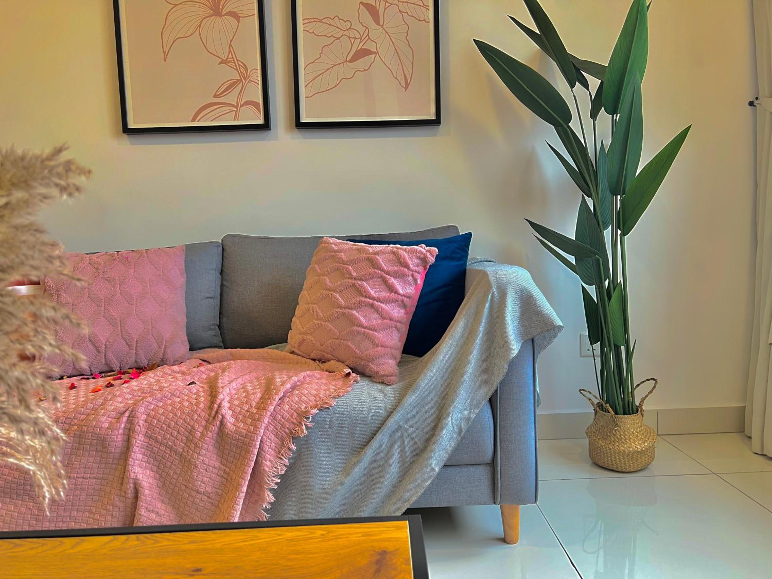 KLCC Mrt Lrt Premium Homestay 11 Pax