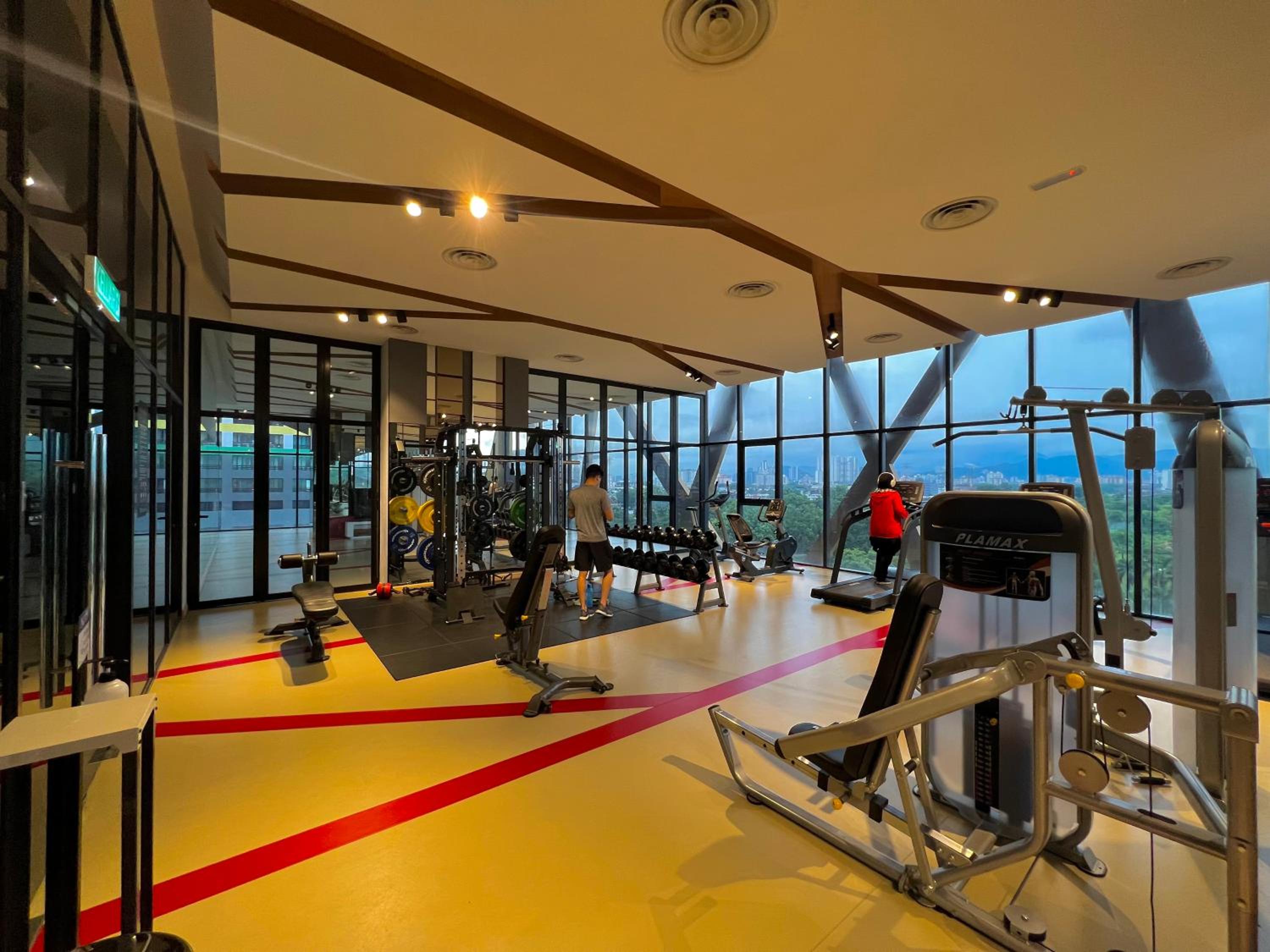 KLCC Mrt Lrt Premium Homestay 11 Pax
