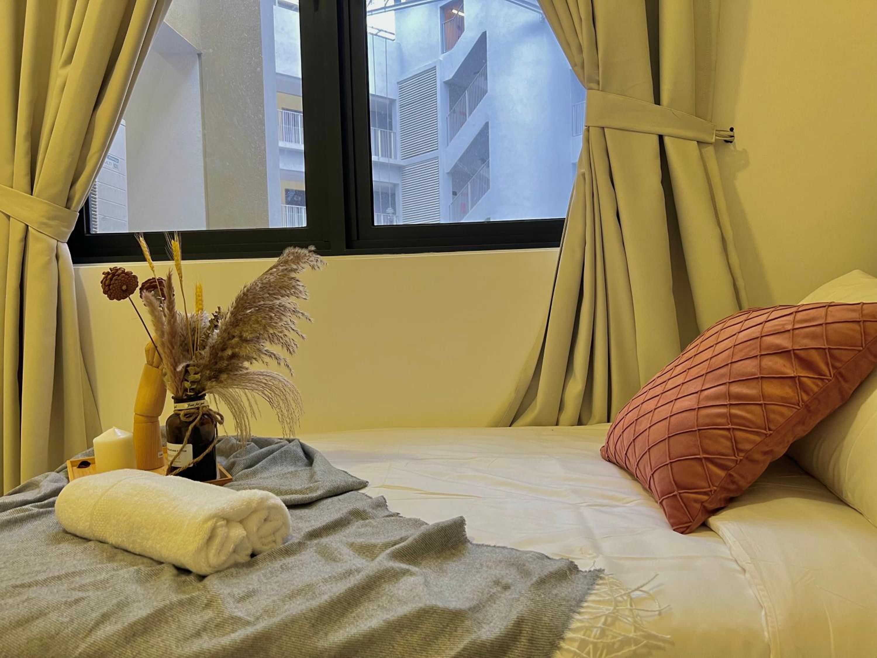 KLCC Mrt Lrt Premium Homestay 11 Pax