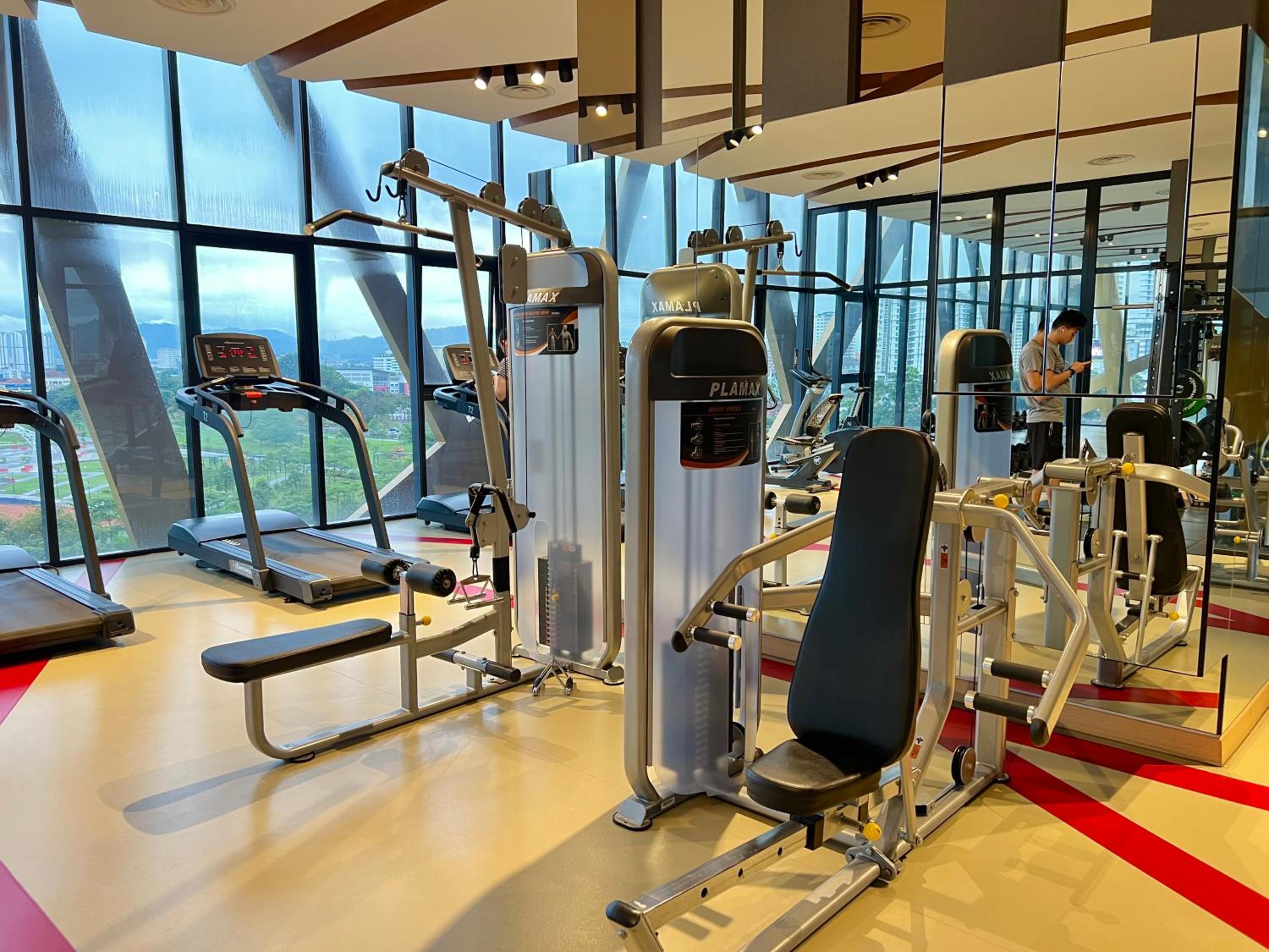 KLCC Mrt Lrt Premium Homestay 11 Pax