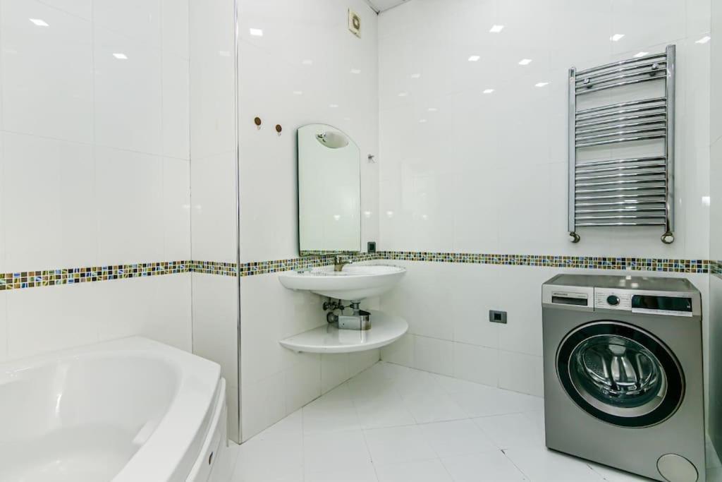 Baku Apartment FSCN