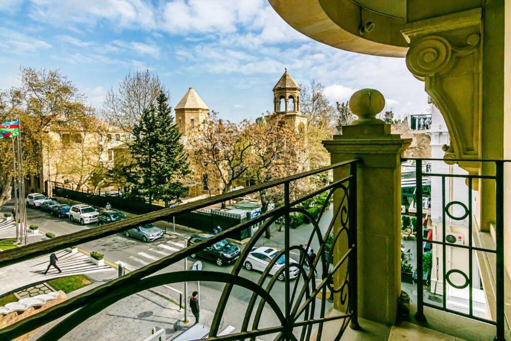 Baku Apartment FSCN