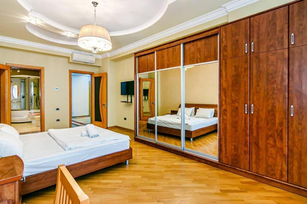 Baku Apartment FSCN
