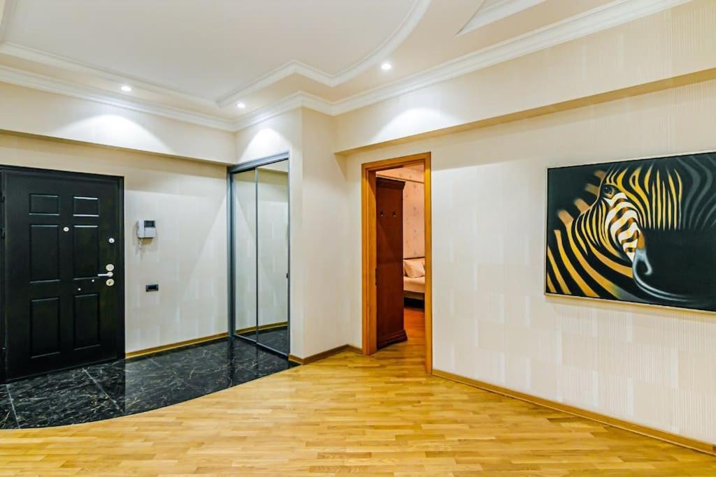 Baku Apartment FSCN