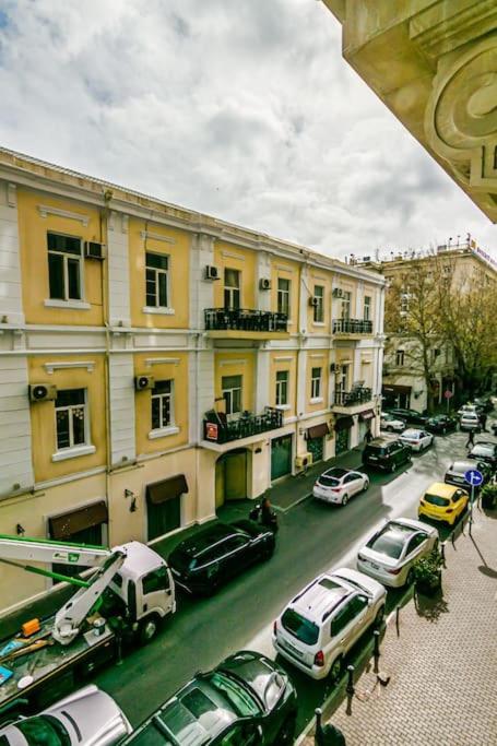 Baku Apartment FSCN