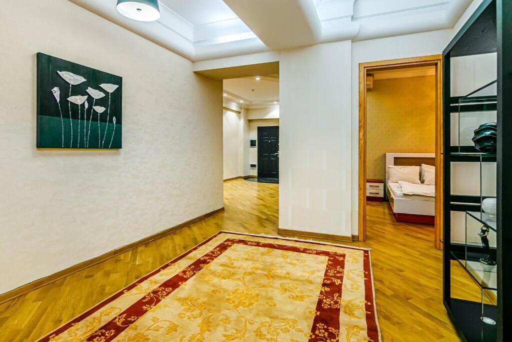 Baku Apartment FSCN