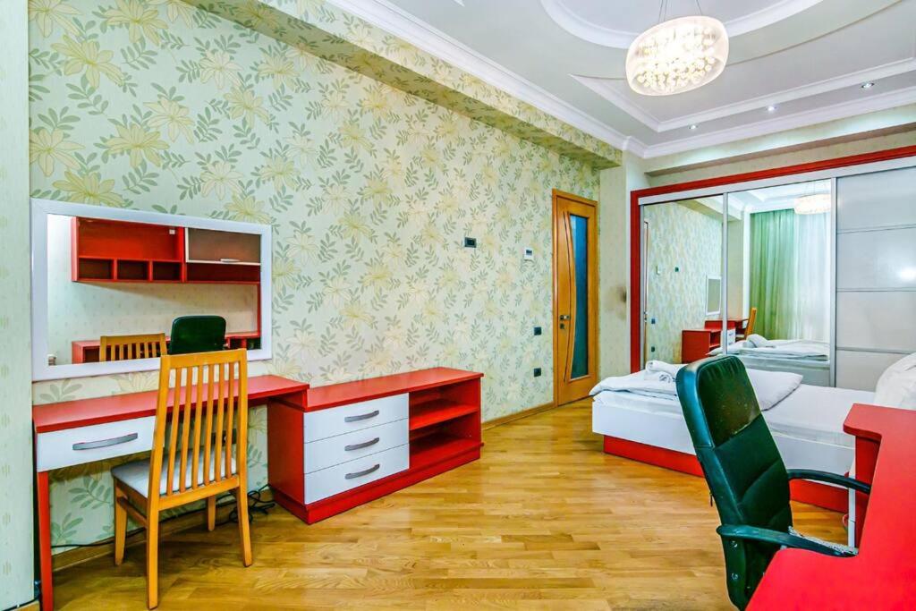 Baku Apartment FSCN