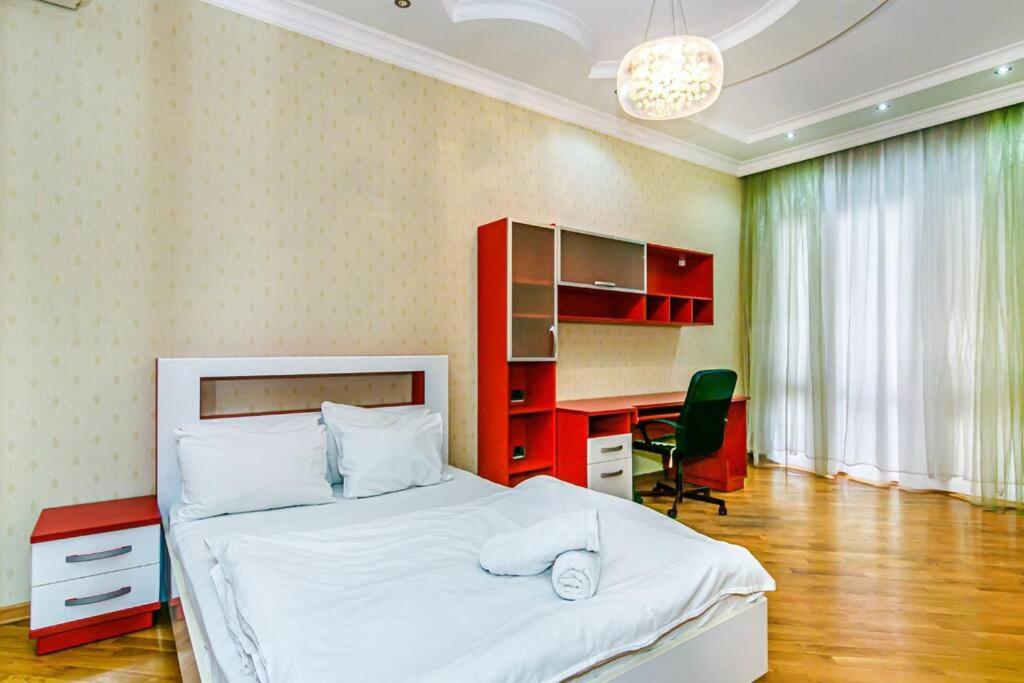 Baku Apartment FSCN