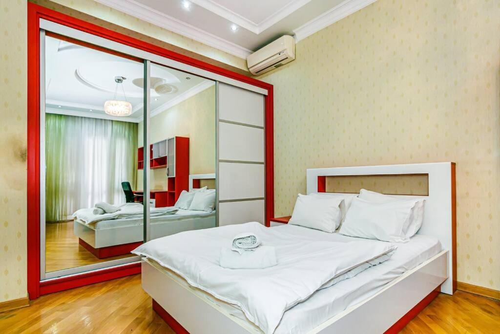 Baku Apartment FSCN