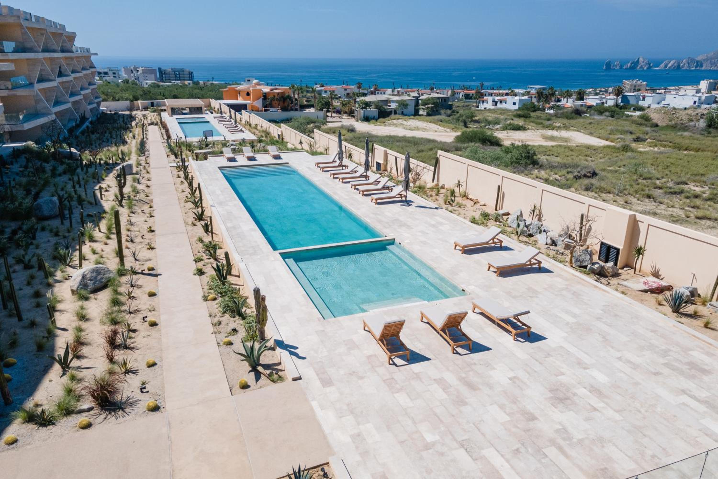 Mistiq Cabos Luxury Apartments by Paramo view 2