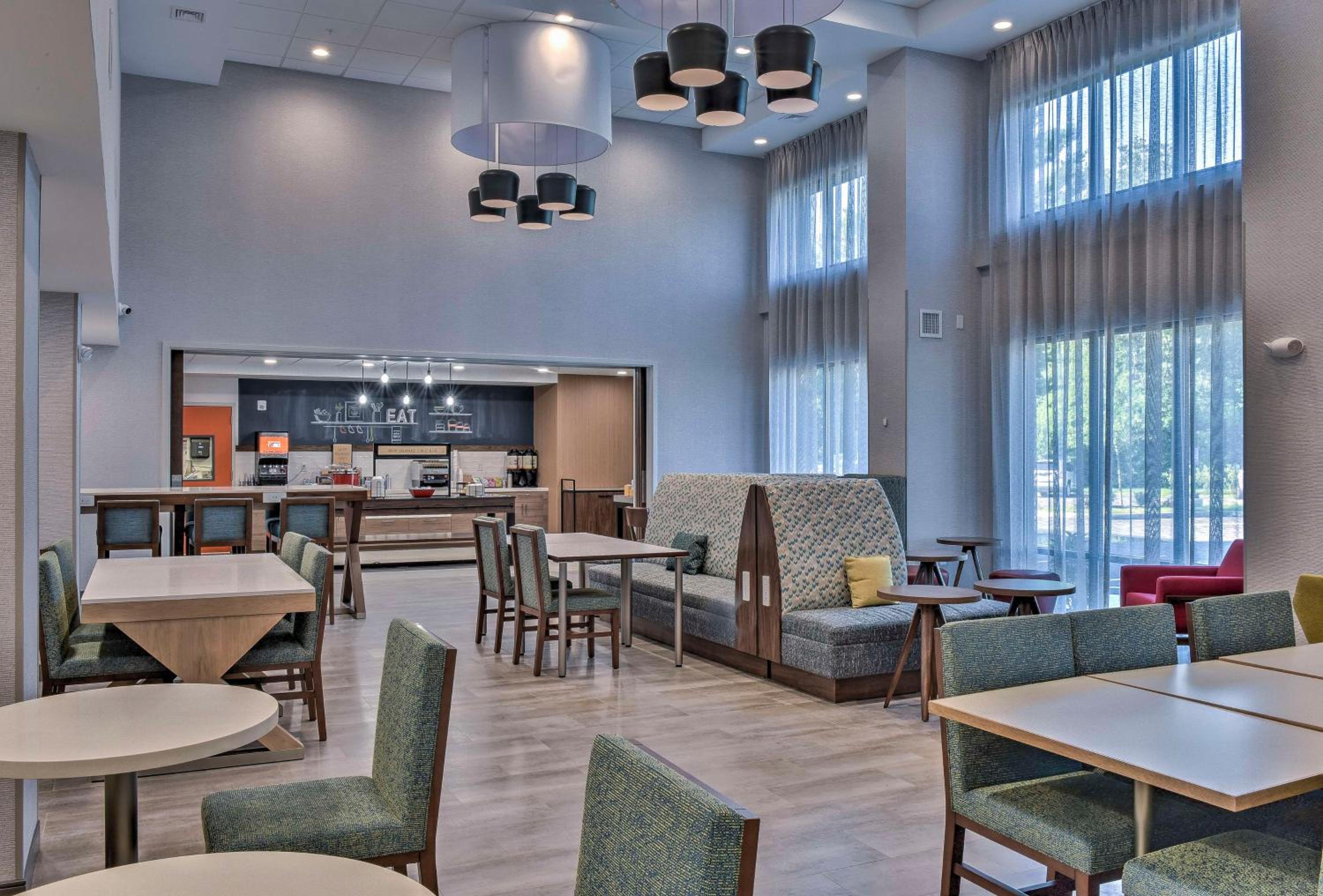Hampton Inn & Suites Keene