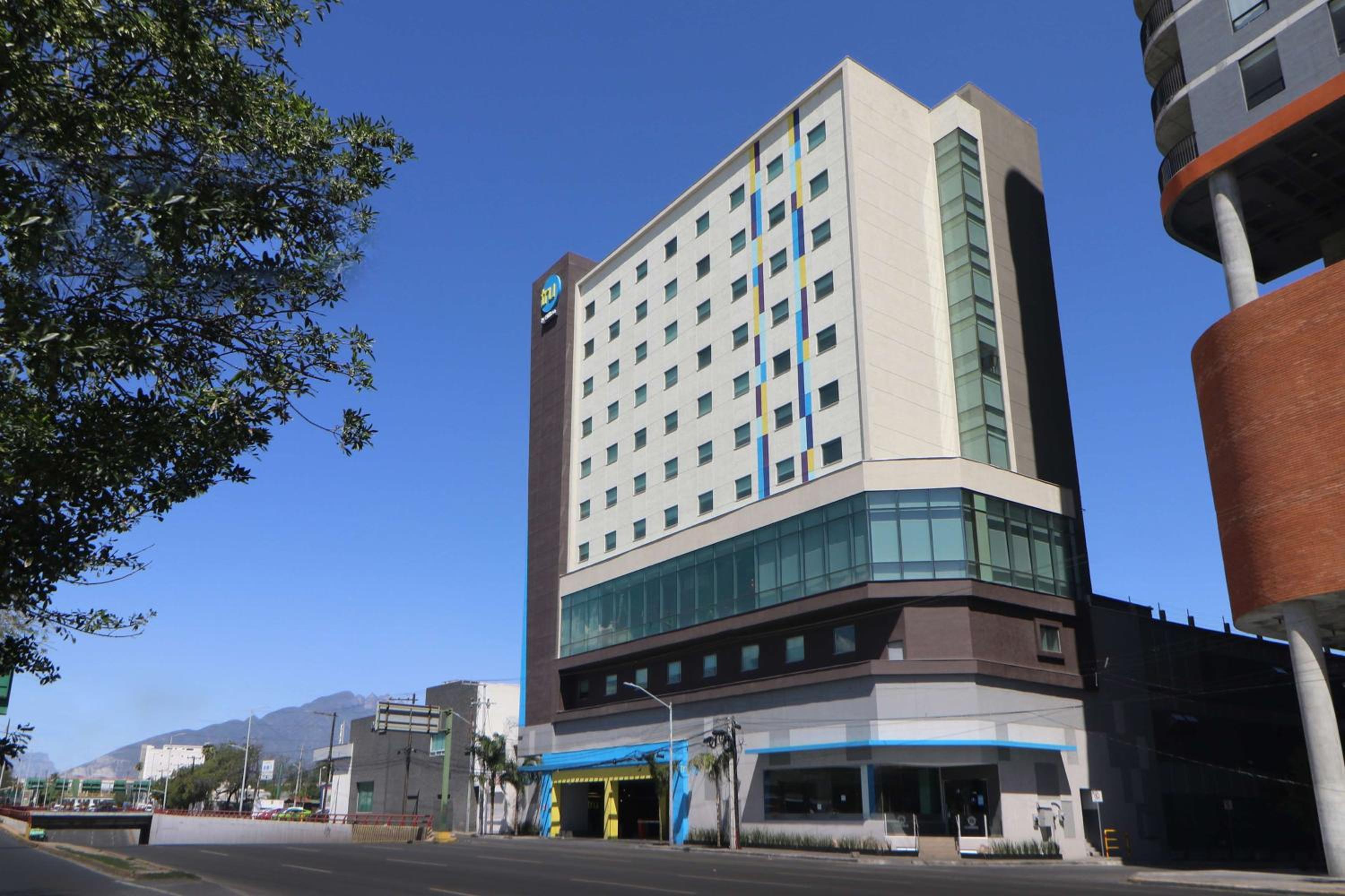 Hotel Tru By Hilton Monterrey Fundidora - Image 1