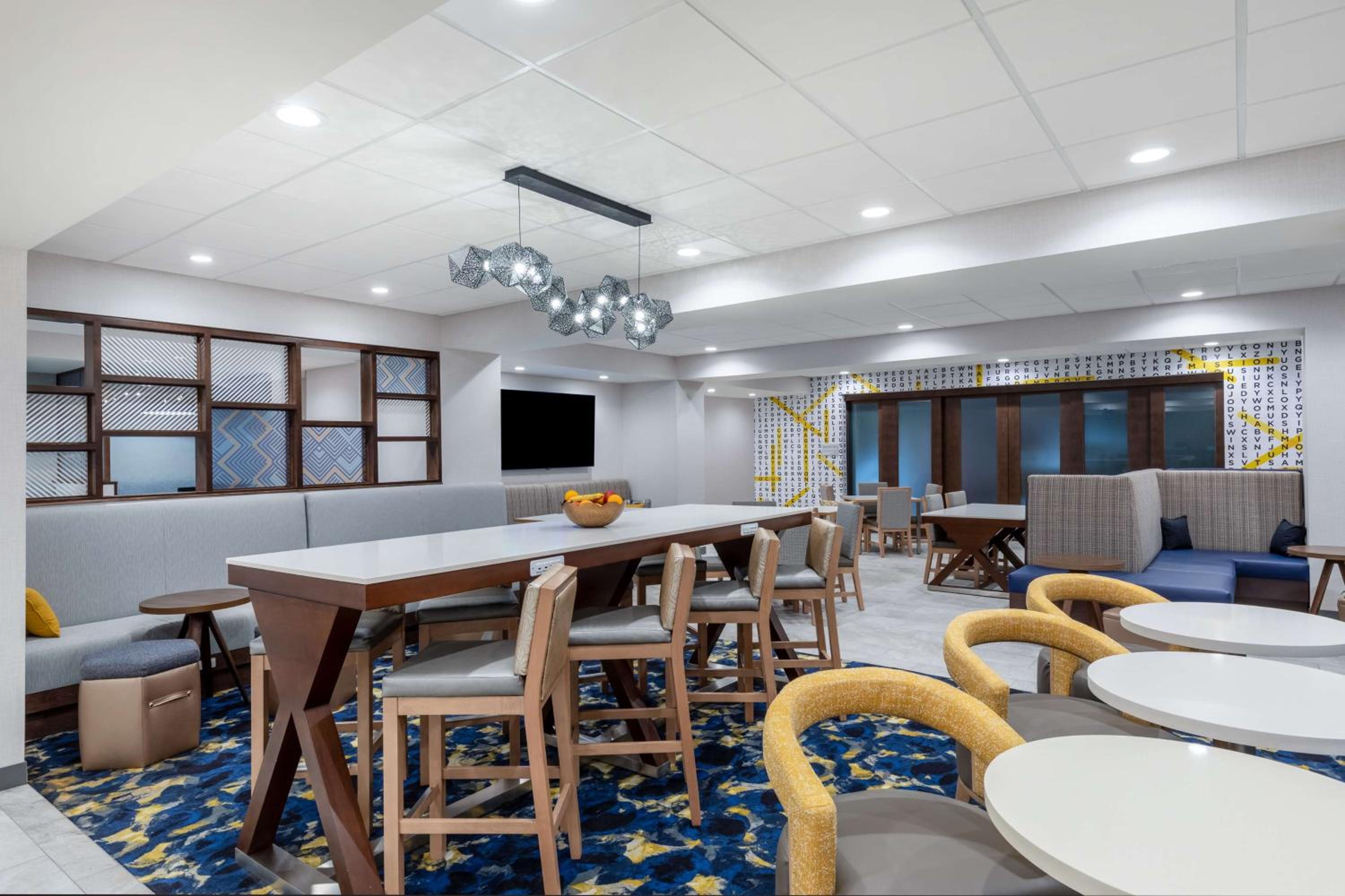 Hampton Inn Albertville, Al - Property Image 15