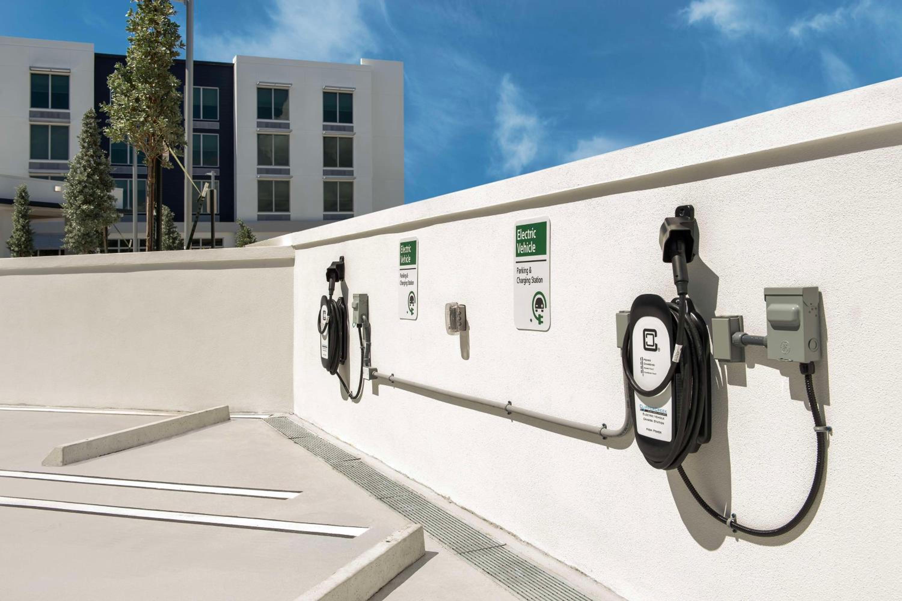 West Palm Beach Vacations - Hampton Inn Delray Beach - Property Image 2