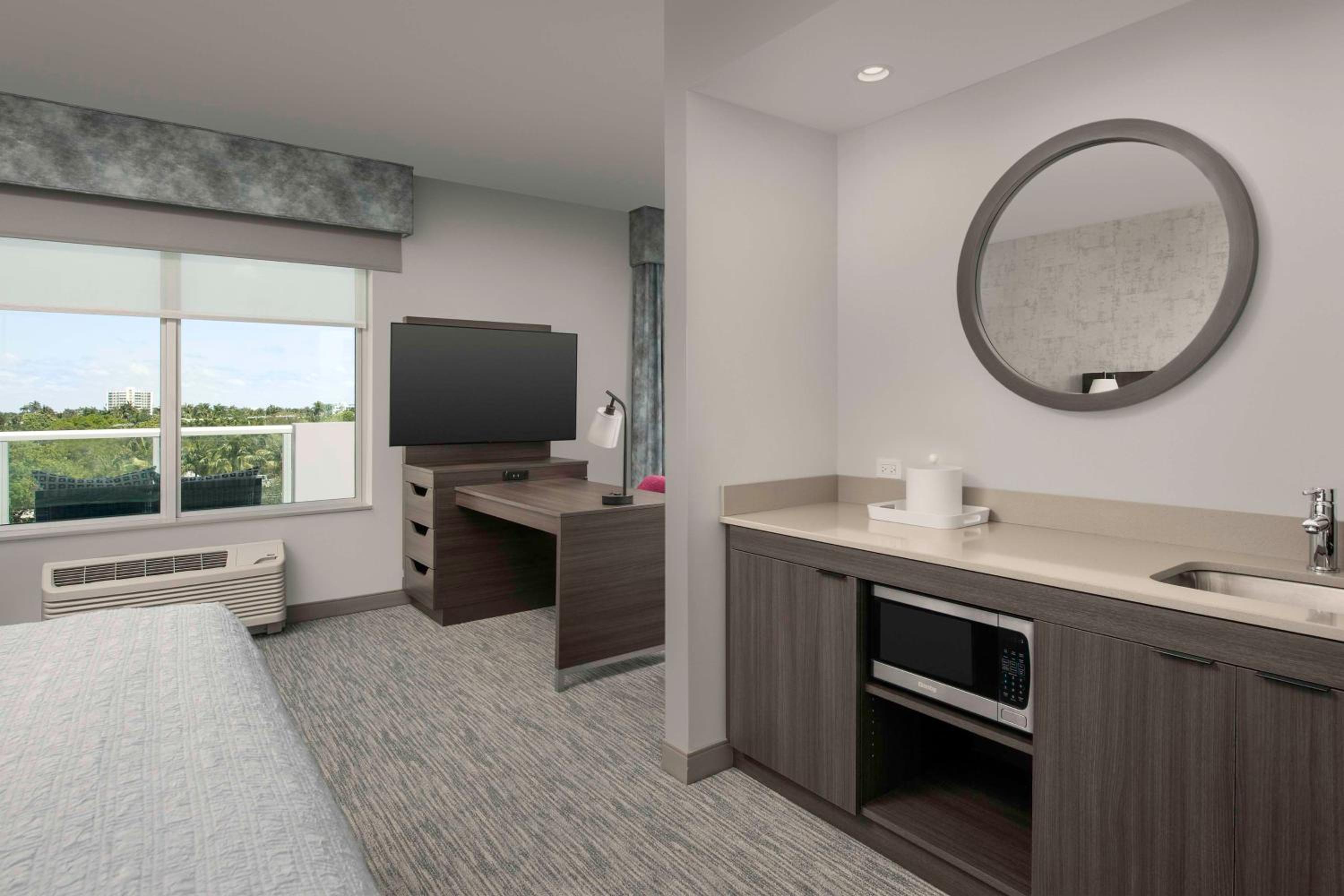 West Palm Beach Vacations - Hampton Inn Delray Beach - Property Image 6