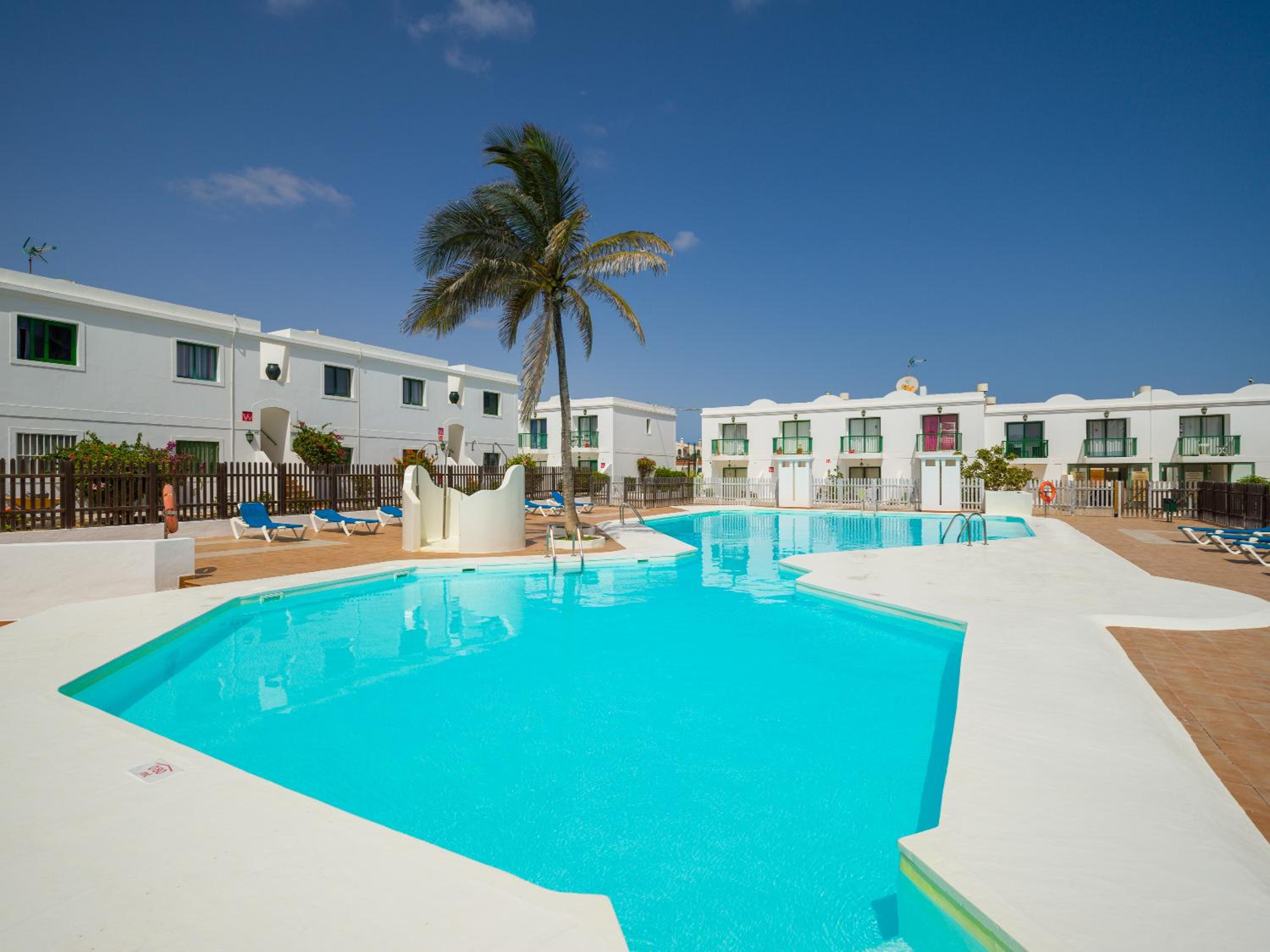 Seascape Pool View & WiFi by iRent Fuerteventura Corralejo
