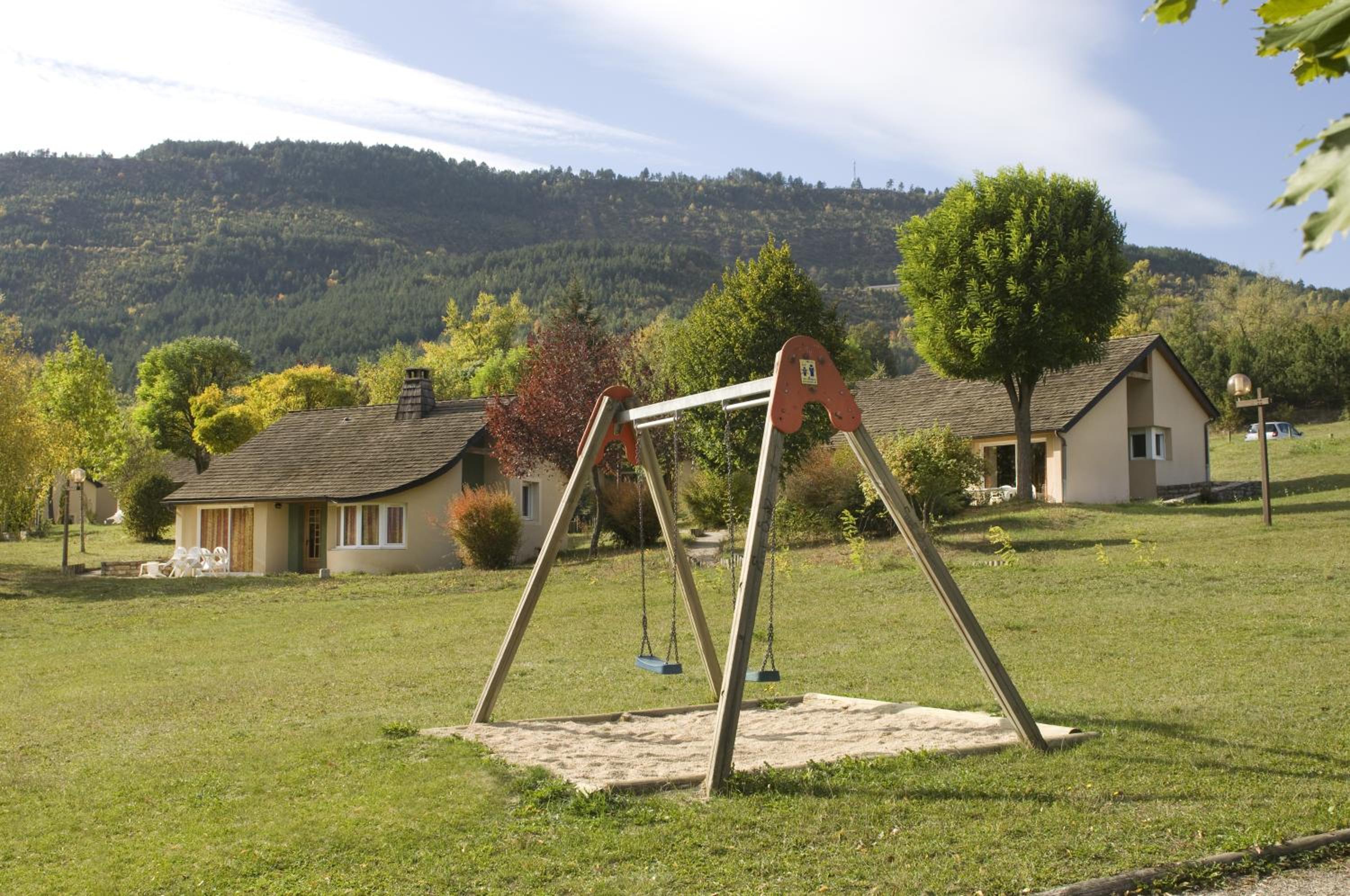 Village de Gites le Colombier - Property Image 2