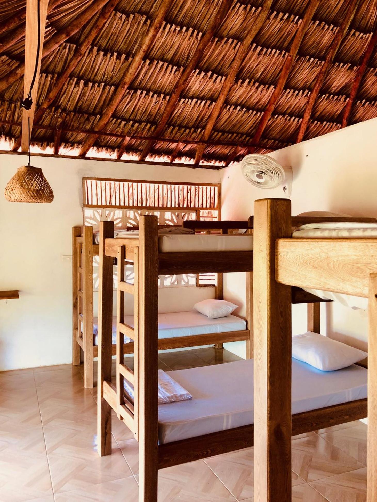 Maria Moñitos Hostel