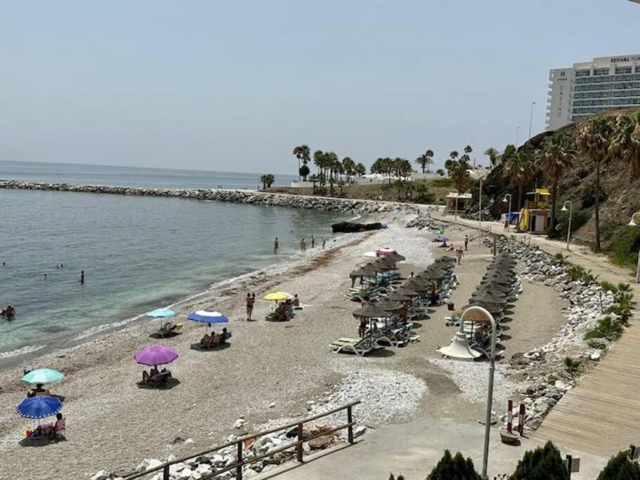Olivia Torrequebrada beach relax