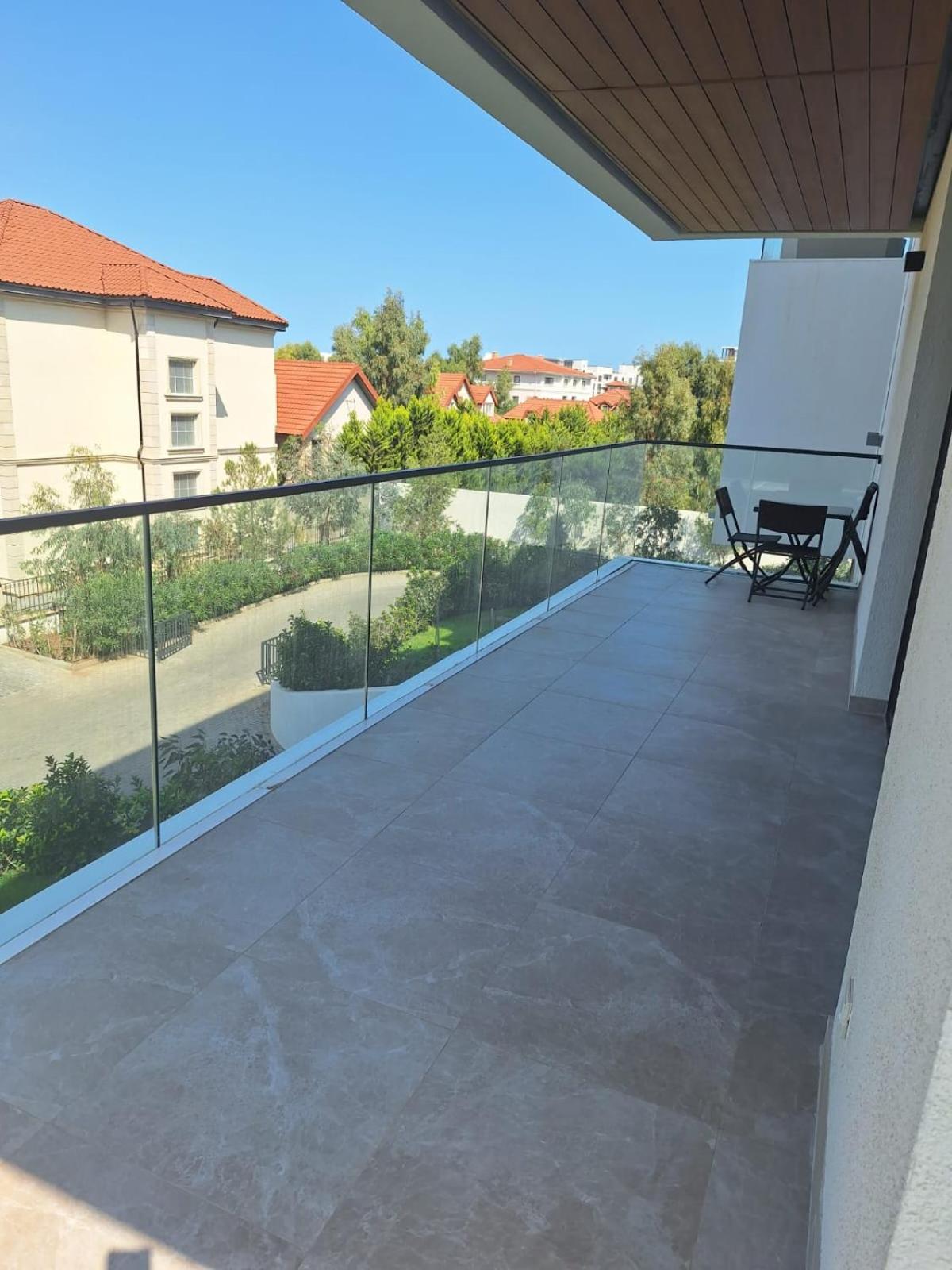 Sea Breeze Park Residence