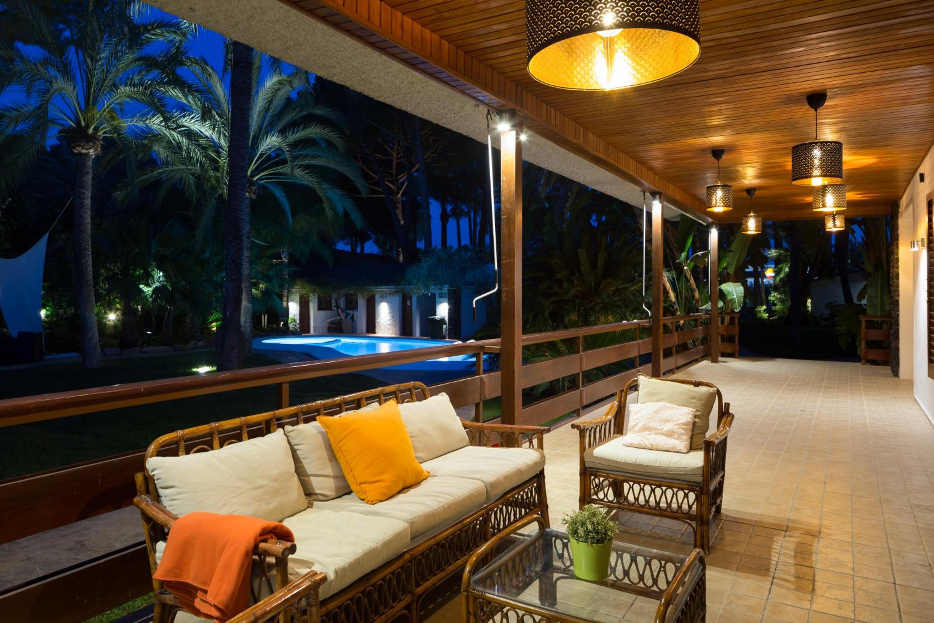El Oasis Villa Resort