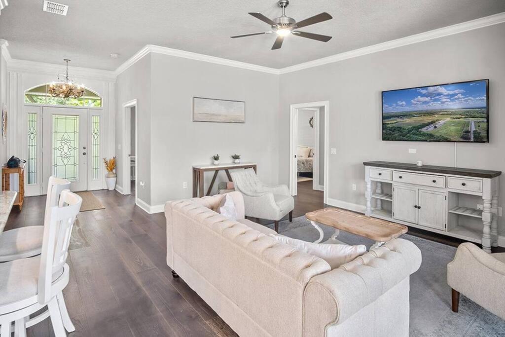Elegant Home with Pool, Office, Theater, and Fence view 5