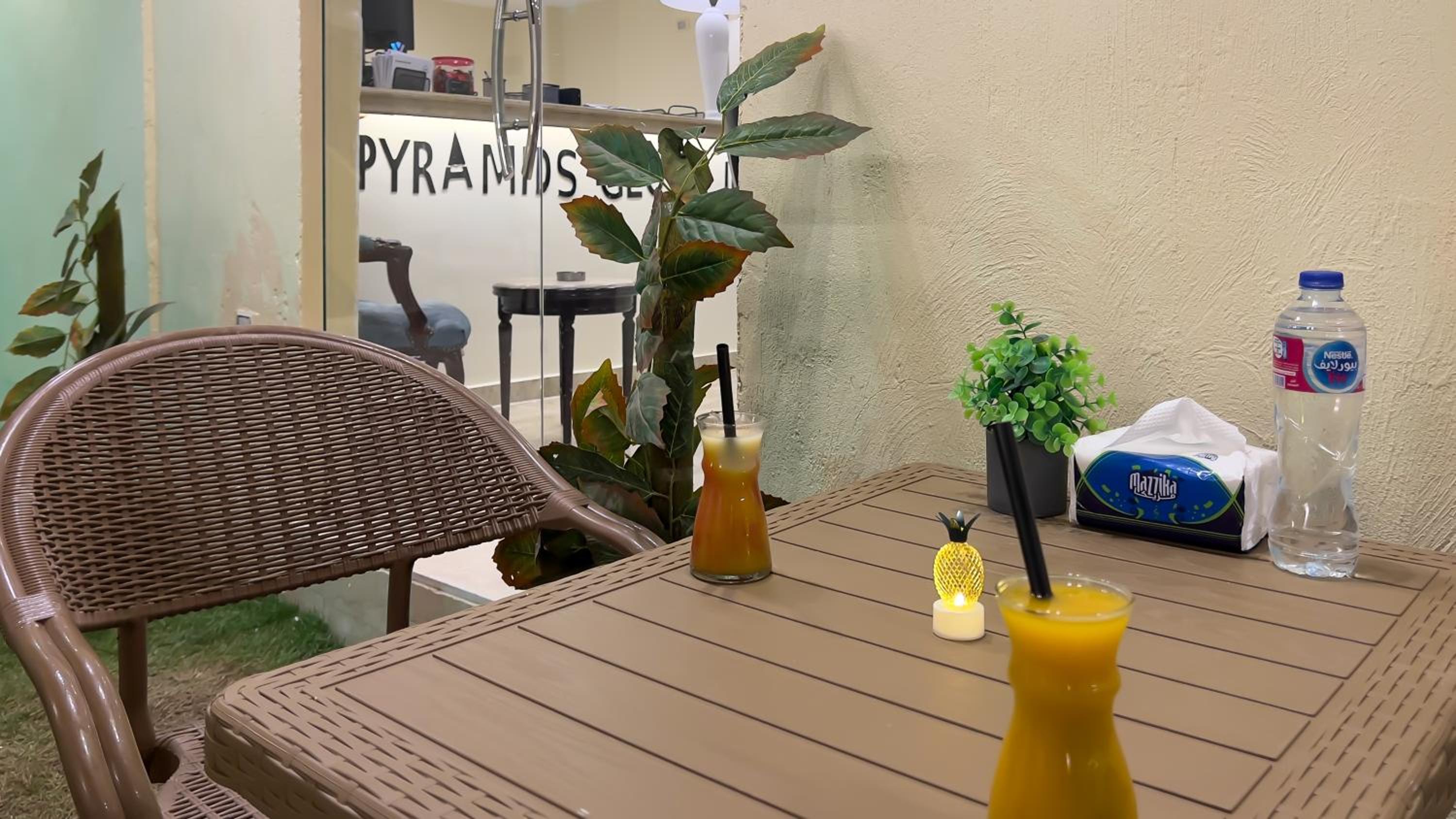 dining