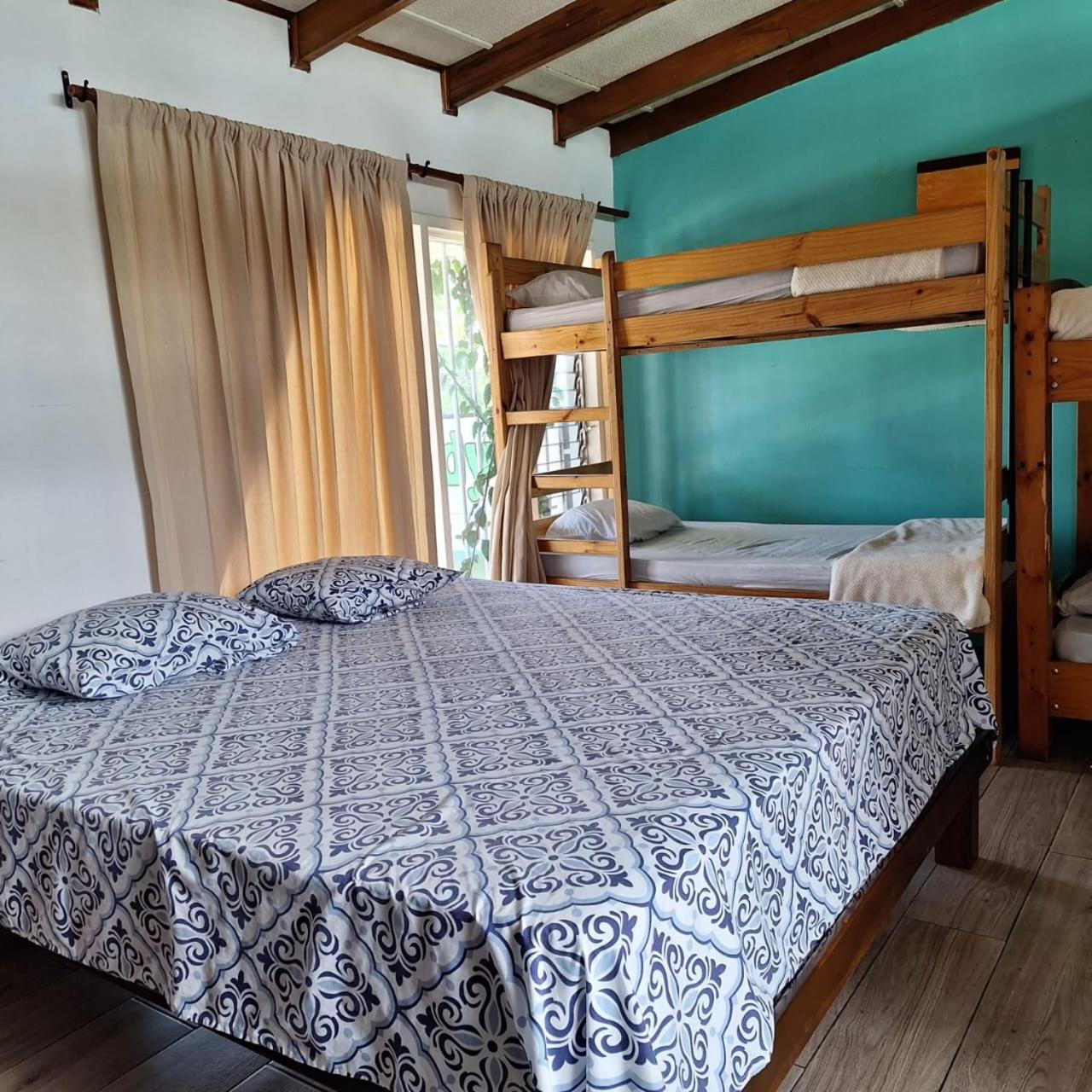 Gaudy's Hostel