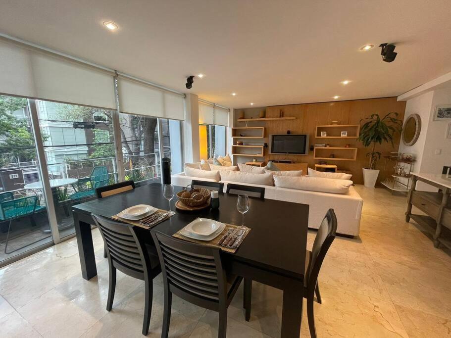 Apartment with excellent location in Polanco — Mexico City