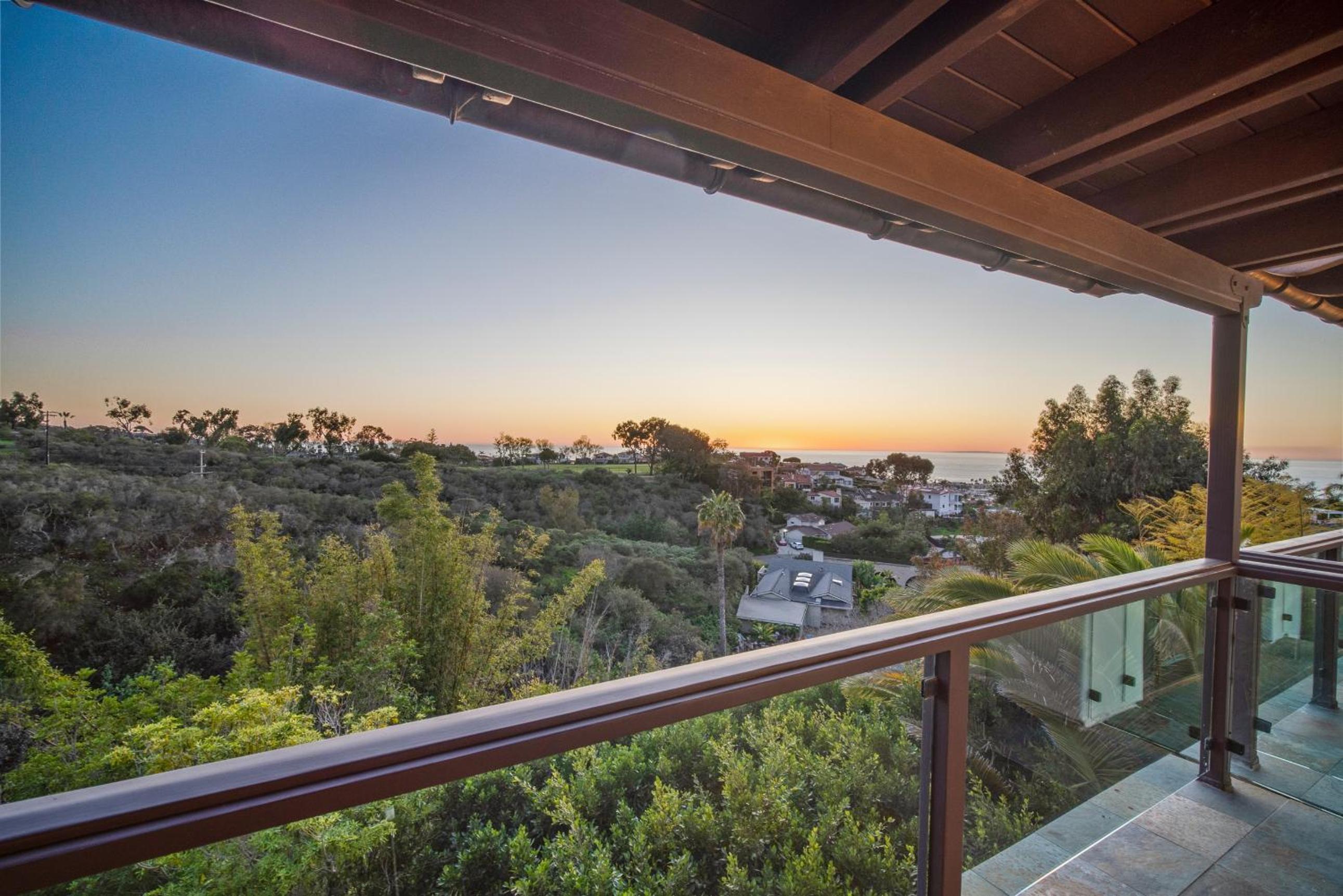 Stunning Ocean-View Villa, Walking to La Jolla Cove view 4