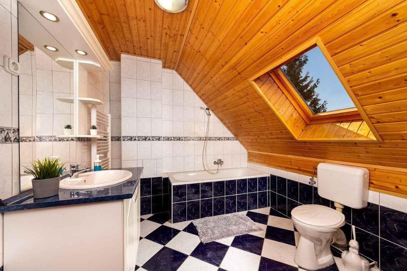 Holiday home in Balatonbereny 40860 view 3