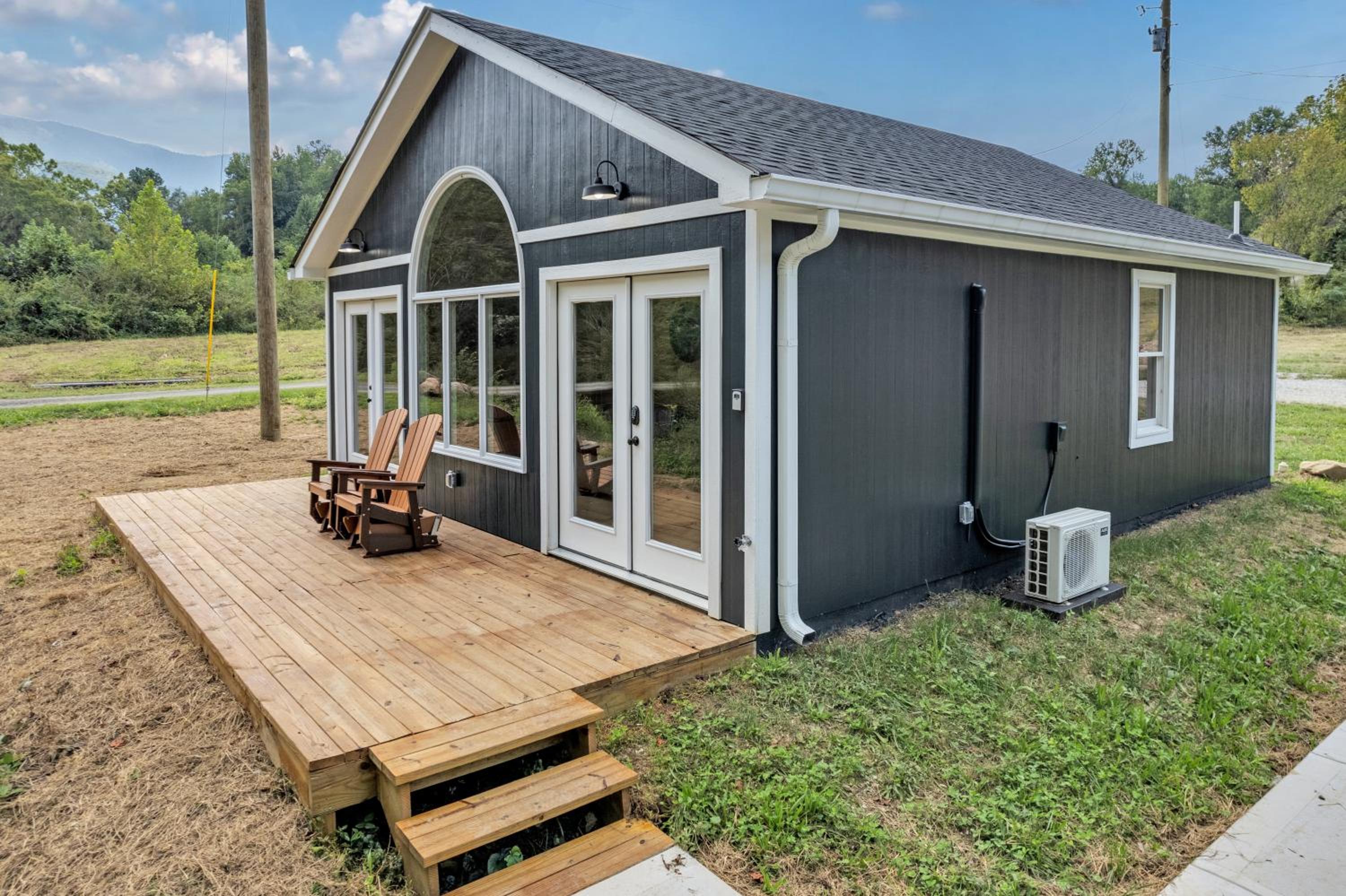 Enchanted Bungalow, Pickleball Court, Creek, WIFI, Mountain Views, Starting at 69 view 3