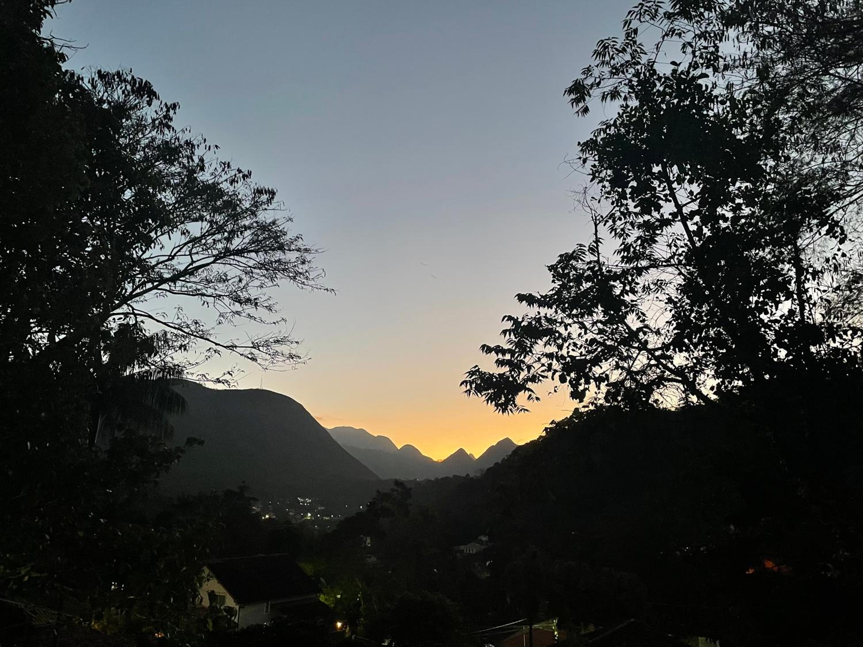 Confortável Chalet na Serra proximo ao Centro