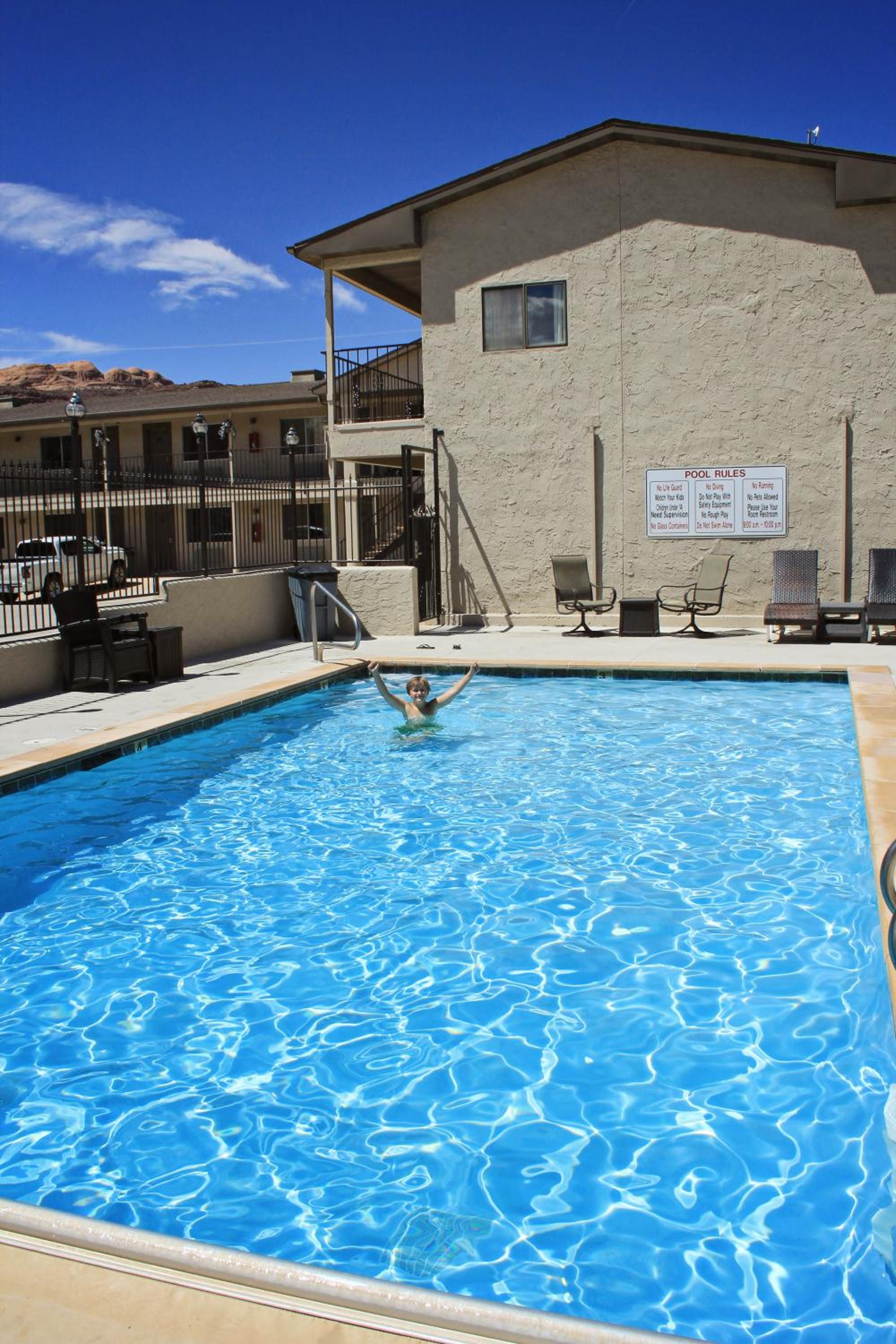 Bowen Motel