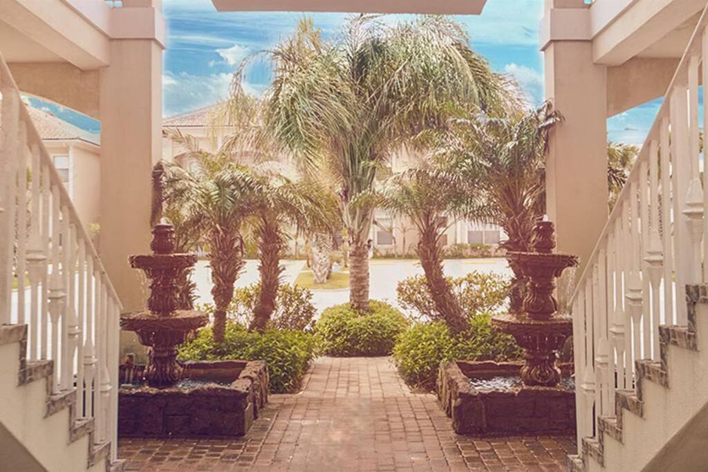 1st Floor 2 Bed 2 Bath Condo w Pool By Beach view 3