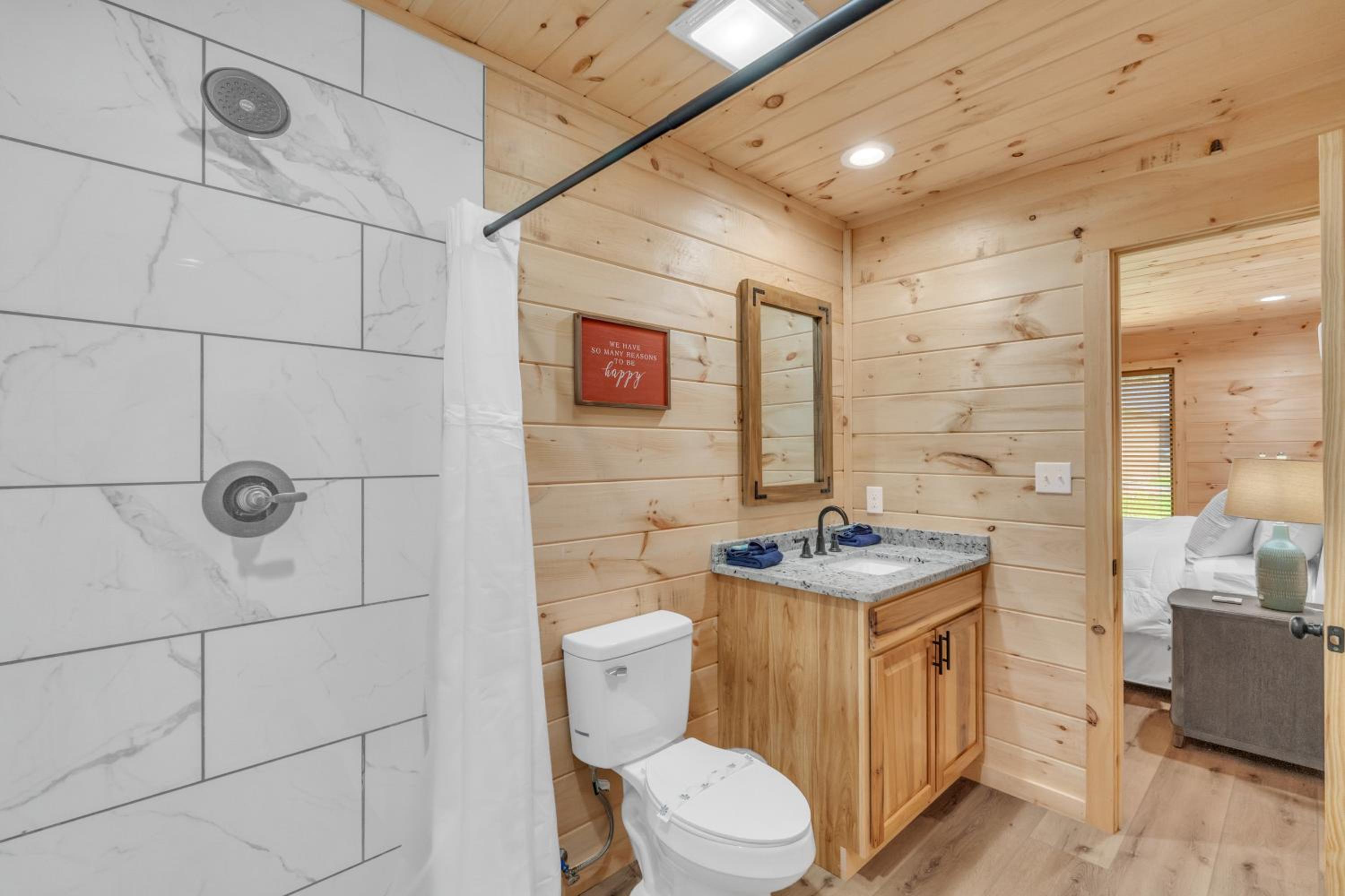 Getaway Cottage, Pickleball Court, Creek, WIFI, Mountain Views, WIFI