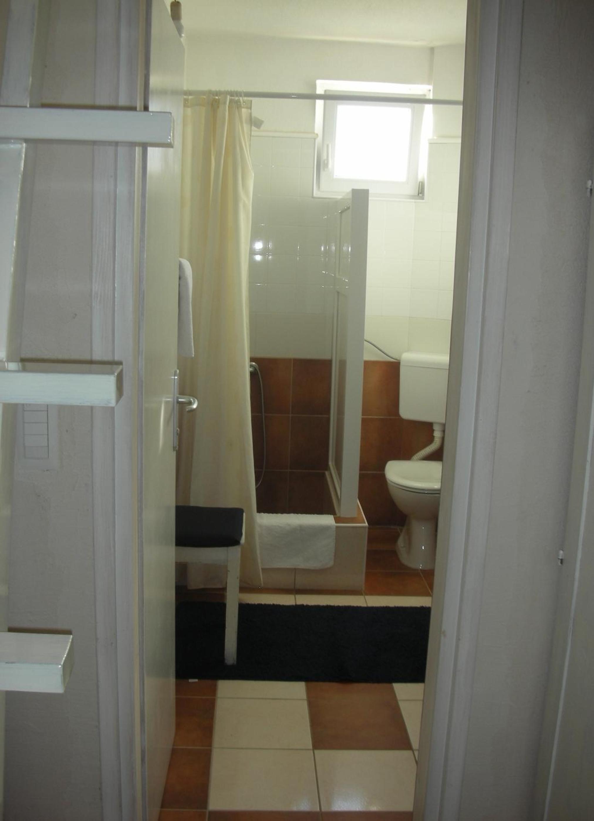 Photo 28