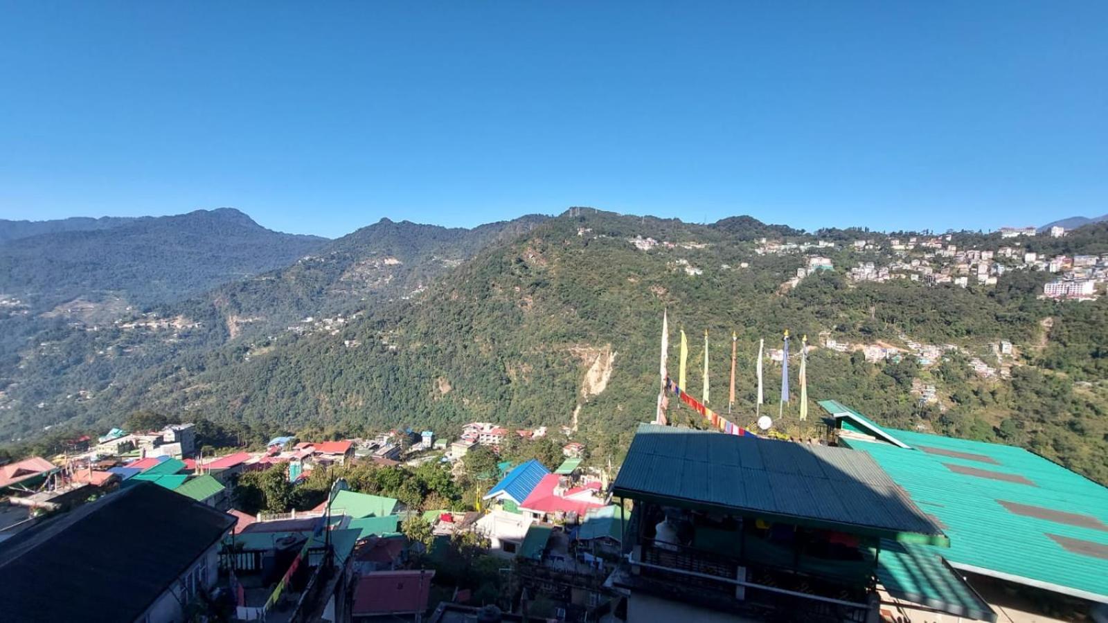 Parasol Inn Sikkim (CELOSIA GROUP) view 2