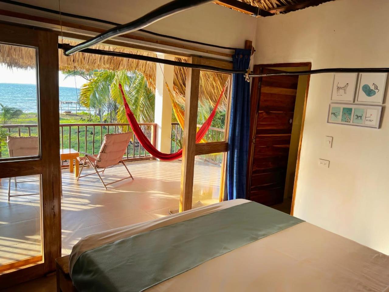 Deluxe Family Suite - In front of the sea