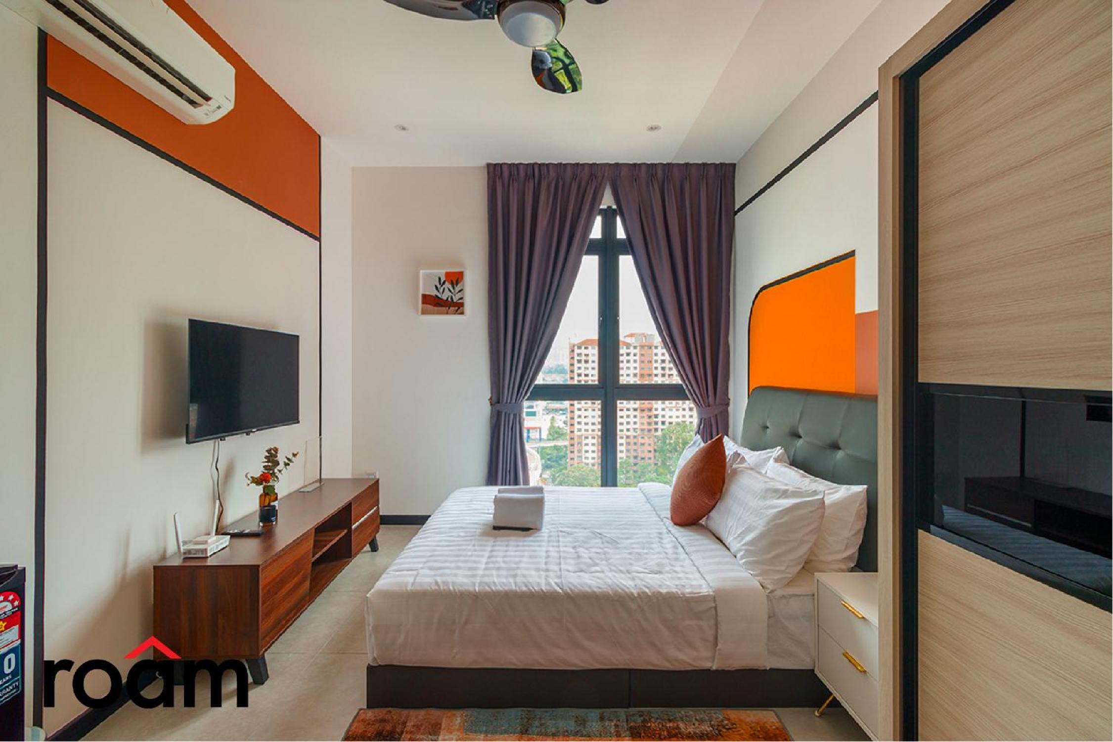 Neu Suites Residence, Embassy Row