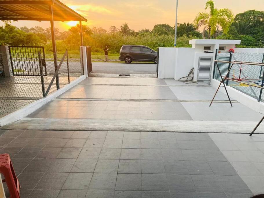 Afrinas Islamic Homestay Banting