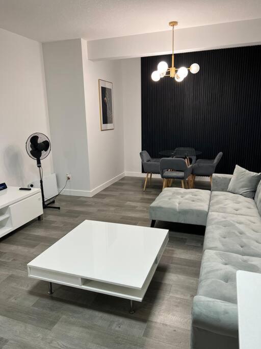 Modern Luxury Private Suite